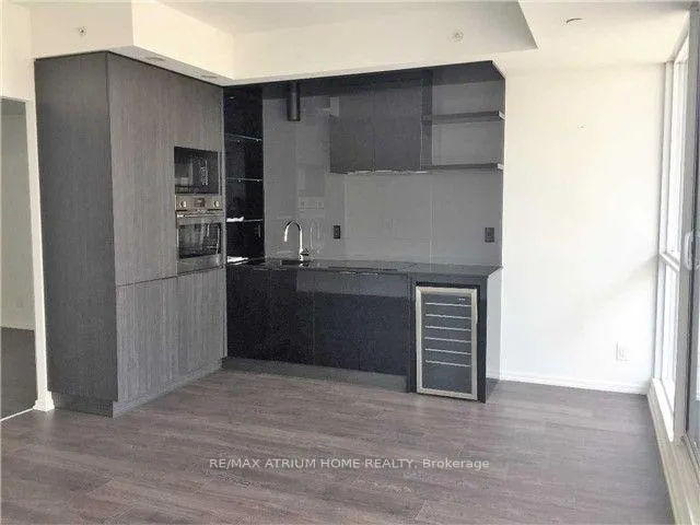 Photo 4 of Unit 3002, 70 Temperance Street, Toronto, Bay Street Corridor — HOMEH