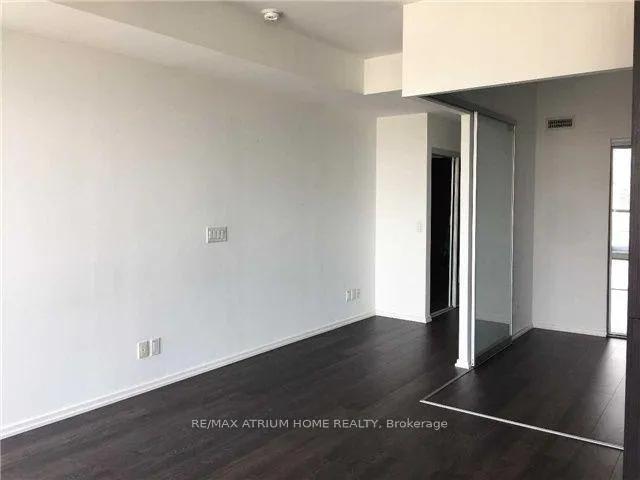 Photo 8 of Unit 3002, 70 Temperance Street, Toronto, Bay Street Corridor — HOMEH
