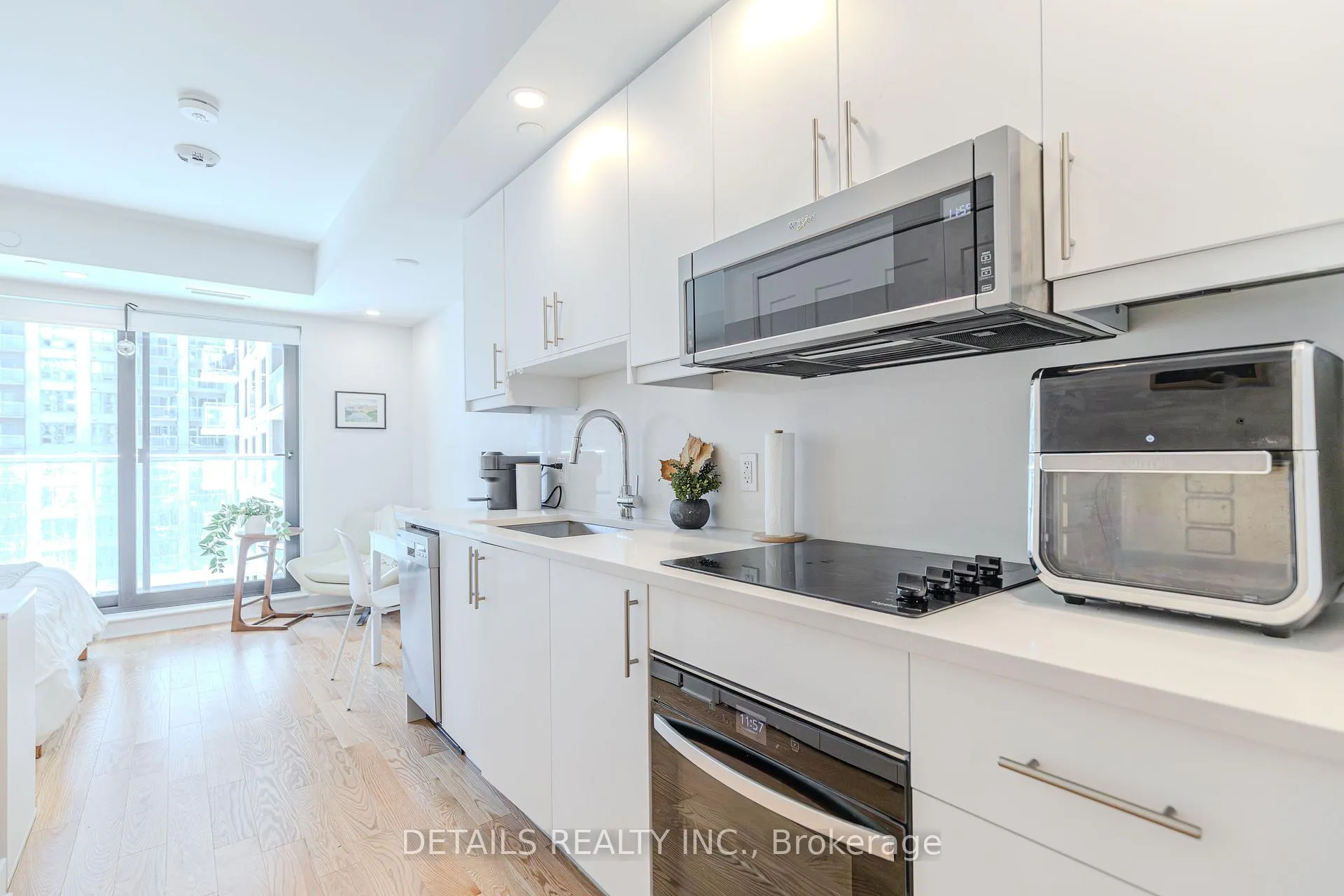 Photo 6 of Unit 610, 180 George Street, Ottawa, Lower Town/Byward Market — HOMEH