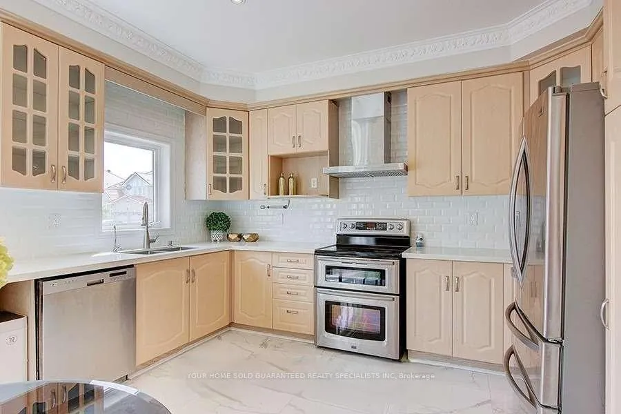 Photo 9 of 15 Ashgrove Road, Markham, Milliken Mills East — HOMEH
