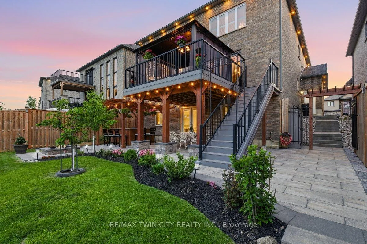 Photo 45 of 550 Brittania Crescent, Kitchener — HOMEH