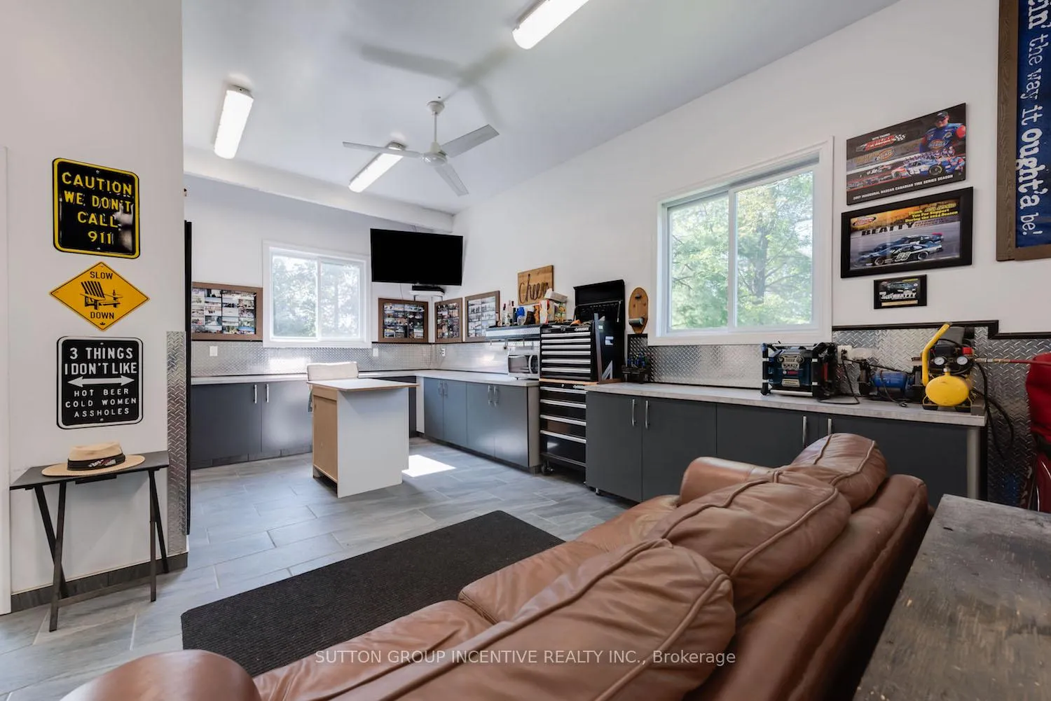 Photo 36 of 1193 sunnidale Road, Springwater, Centre Vespra — HOMEH