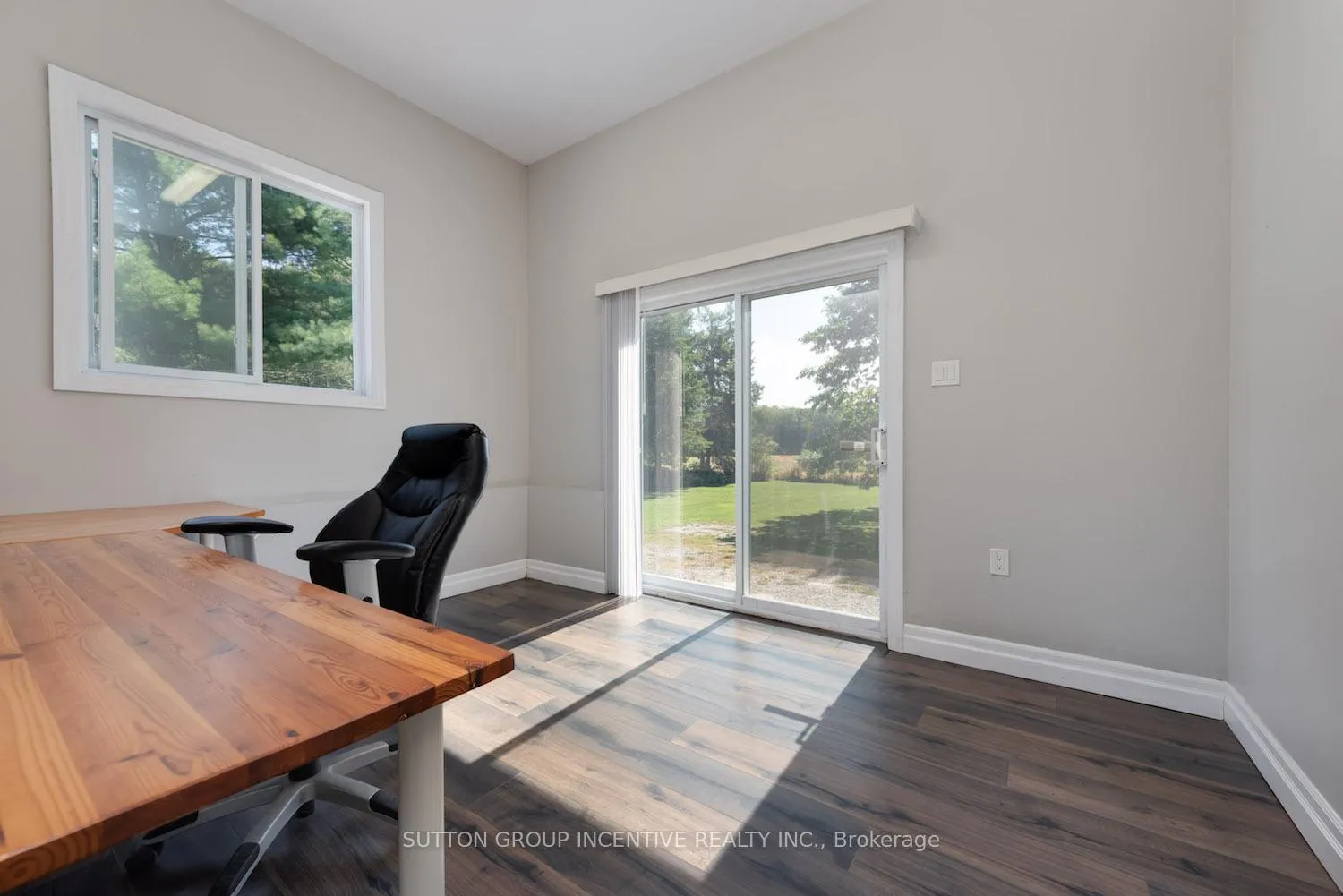 Photo 40 of 1193 sunnidale Road, Springwater, Centre Vespra — HOMEH