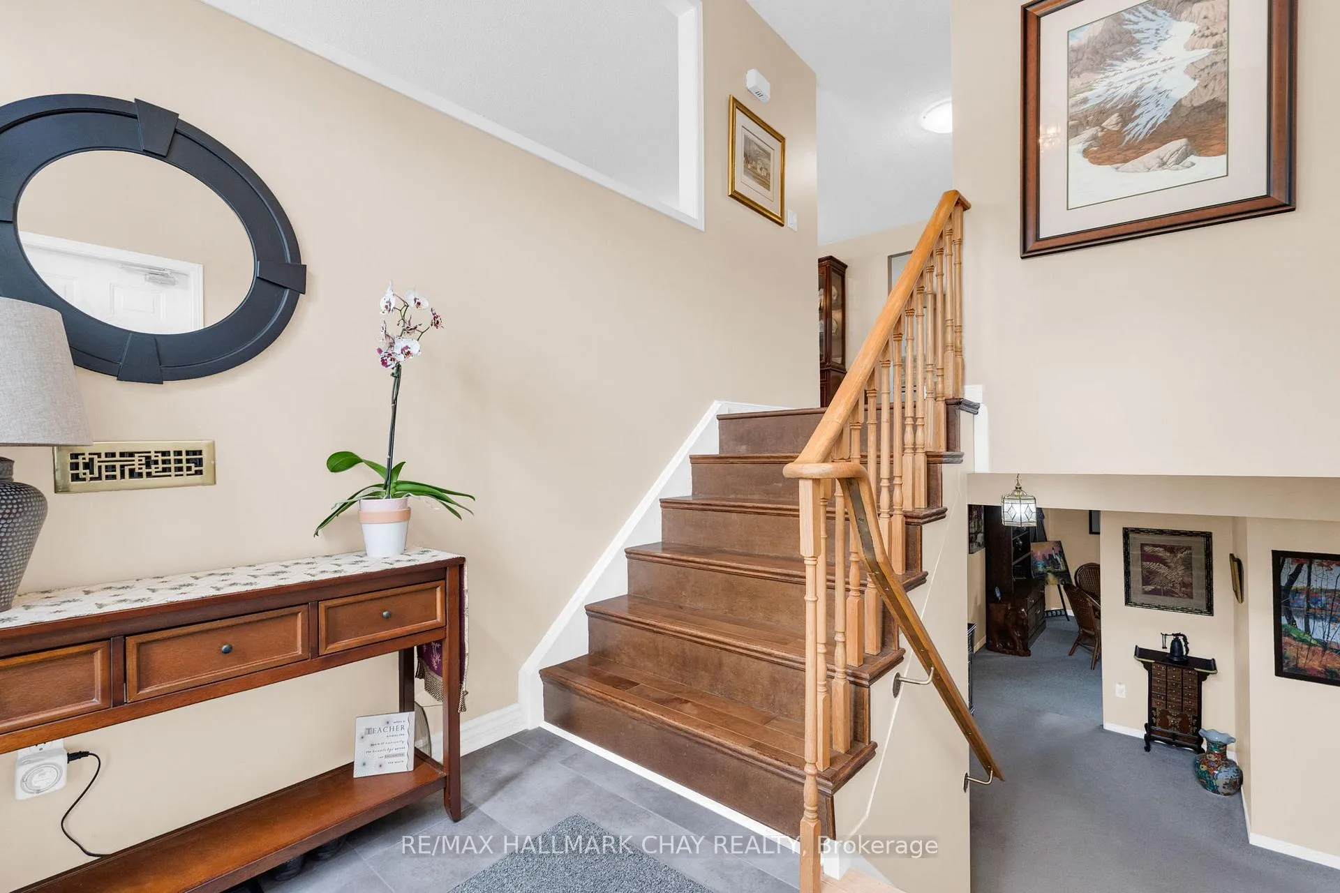 Photo 4 of 317 Harvie Road, Barrie, Holly — HOMEH