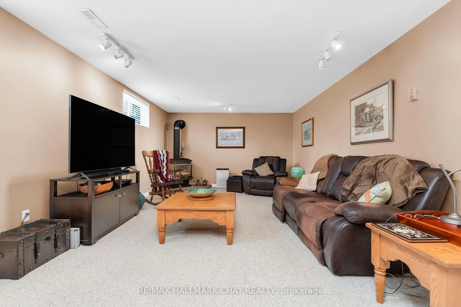 Photo 21 of 317 Harvie Road, Barrie, Holly — HOMEH