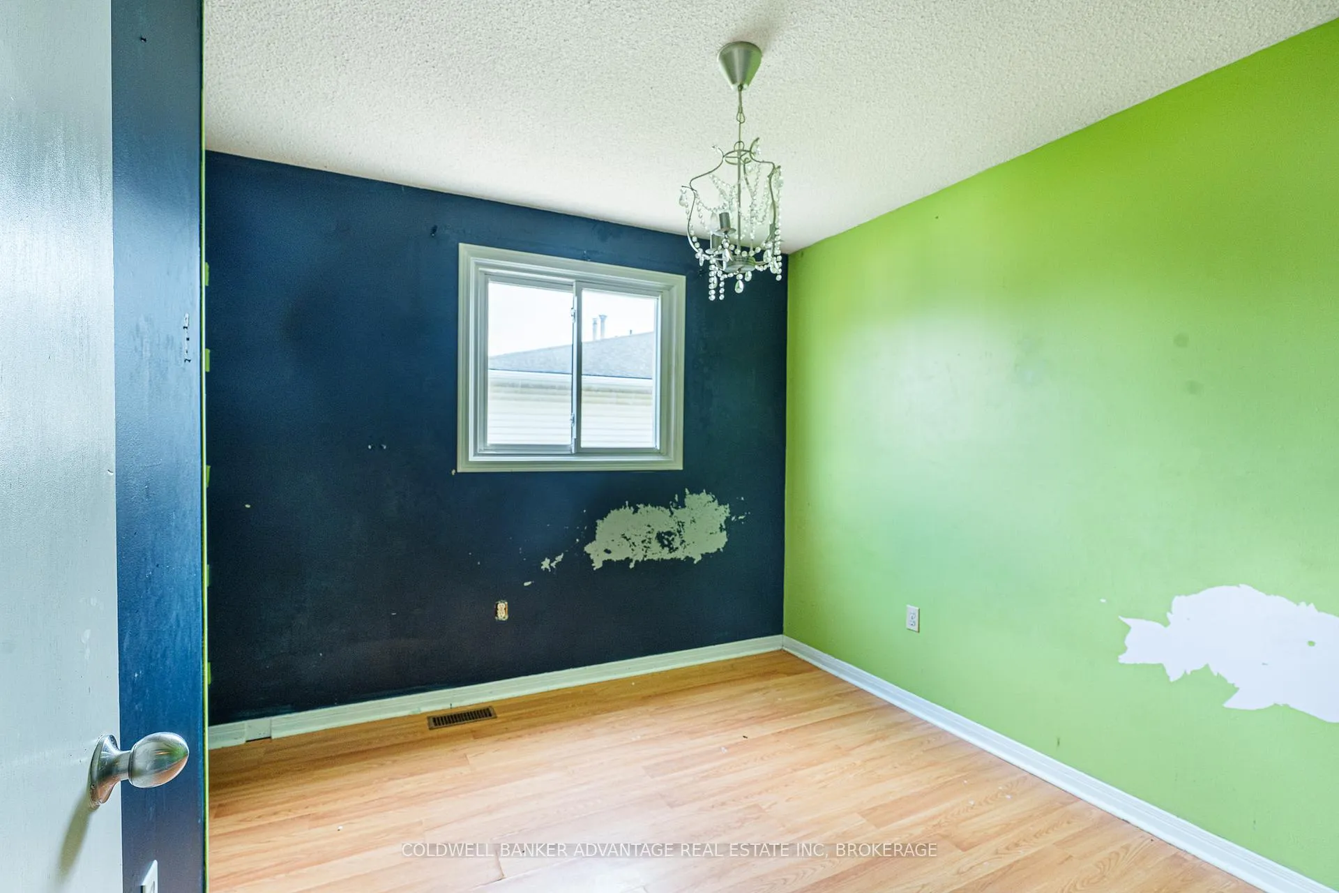 Photo 11 of 86 Autumn Place, St. Catharines, Secord Woods — HOMEH