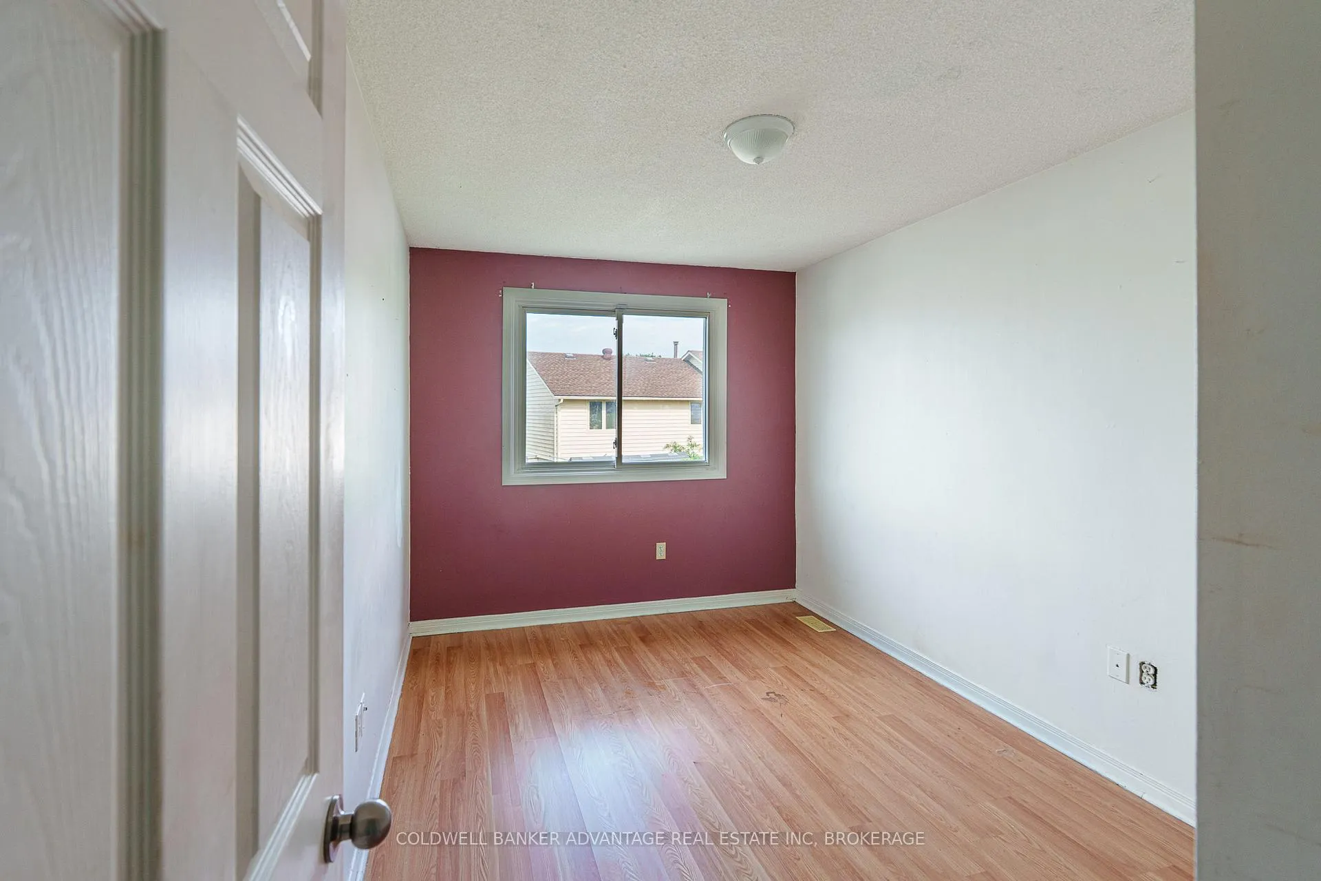 Photo 15 of 86 Autumn Place, St. Catharines, Secord Woods — HOMEH
