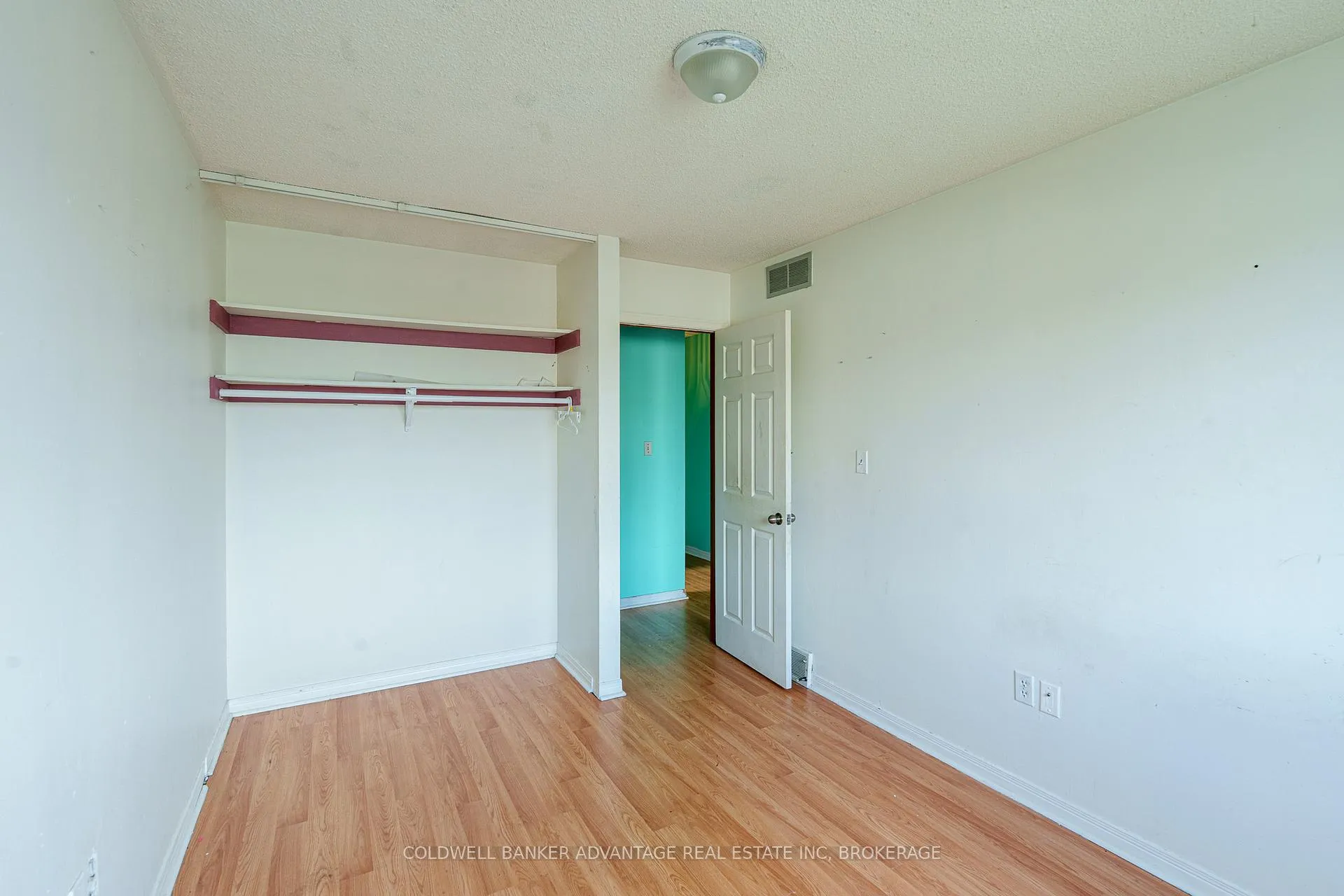 Photo 16 of 86 Autumn Place, St. Catharines, Secord Woods — HOMEH