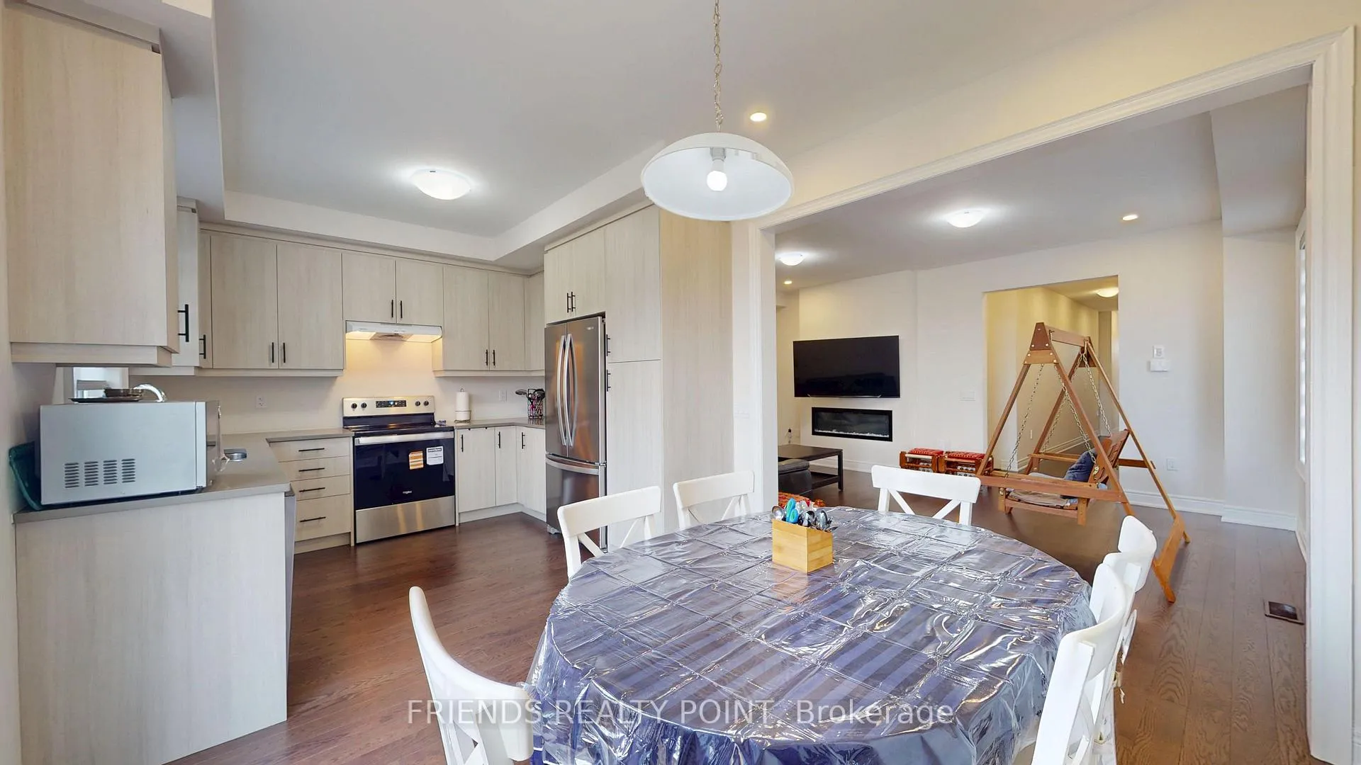 Photo 10 of 9 Falby Road, Brampton, Bram East — HOMEH