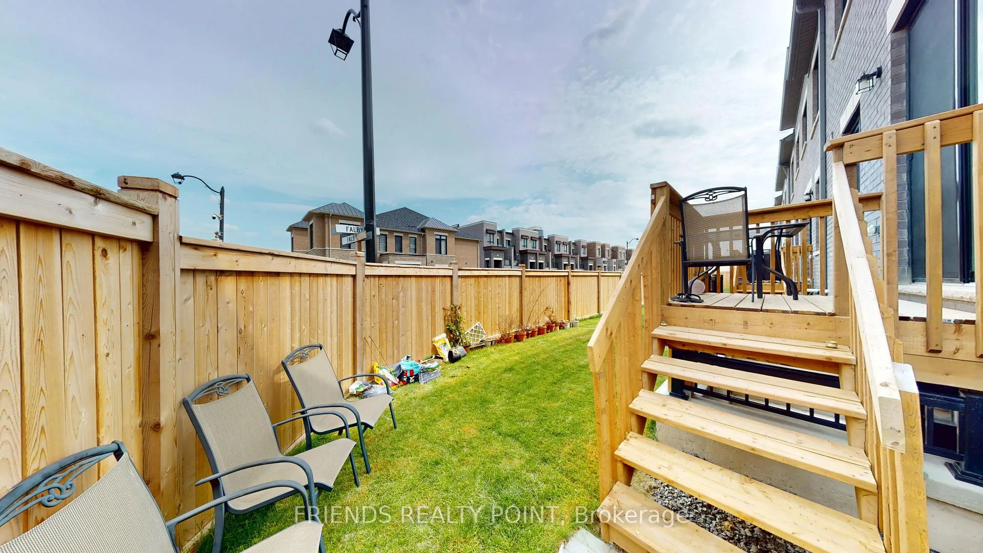 Photo 33 of 9 Falby Road, Brampton, Bram East — HOMEH