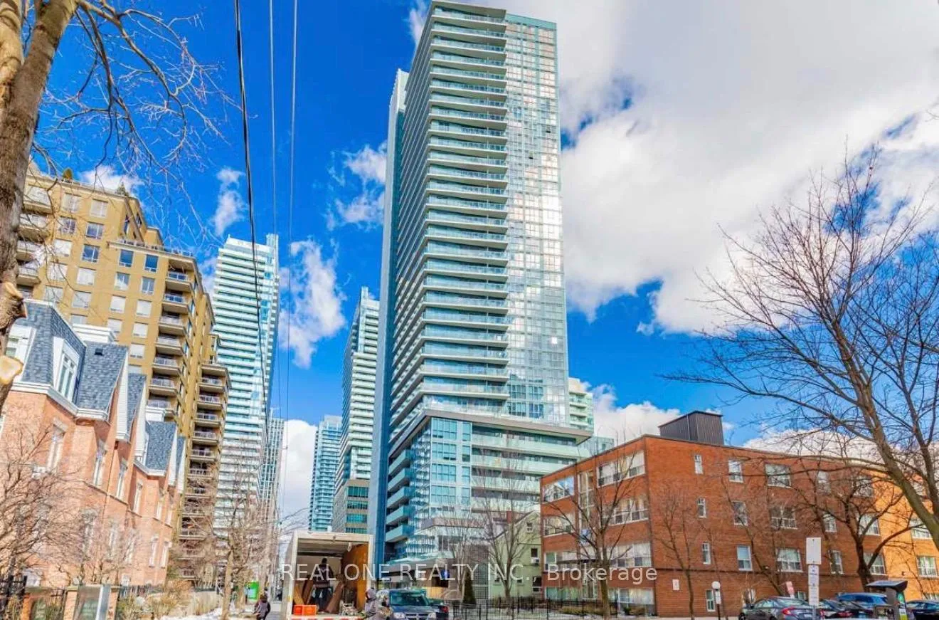 Photo 1 of Unit Ph112, 125 Redpath Avenue, Toronto, Mount Pleasant West — HOMEH