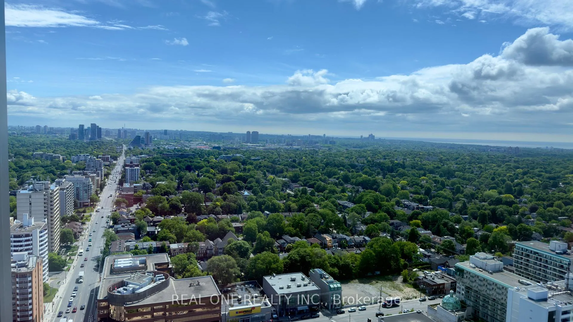Photo 12 of Unit Ph112, 125 Redpath Avenue, Toronto, Mount Pleasant West — HOMEH