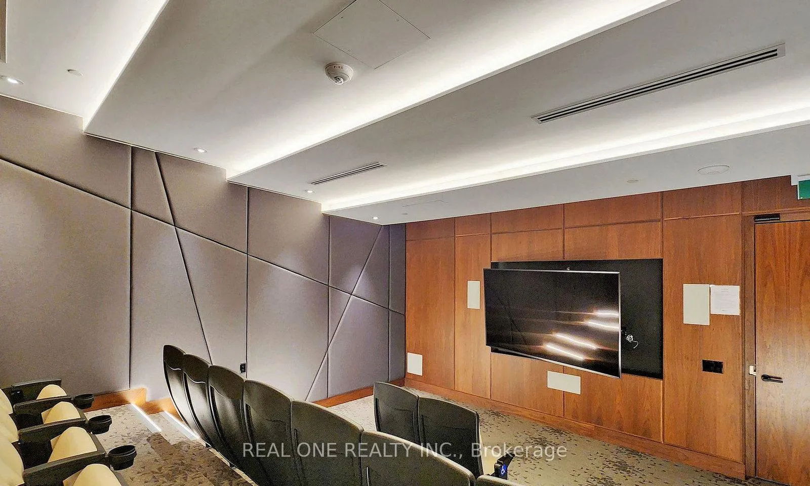 Photo 16 of Unit Ph112, 125 Redpath Avenue, Toronto, Mount Pleasant West — HOMEH