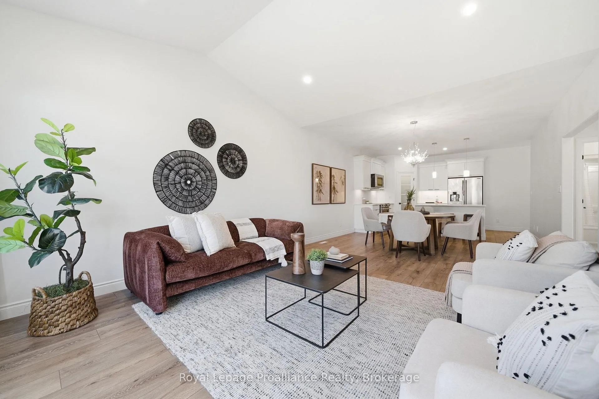 Photo 22 of 17 Raycroft Drive, Belleville, Thurlow Ward — HOMEH
