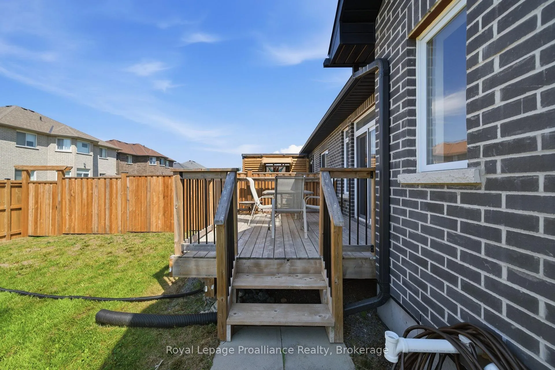 Photo 41 of 17 Raycroft Drive, Belleville, Thurlow Ward — HOMEH