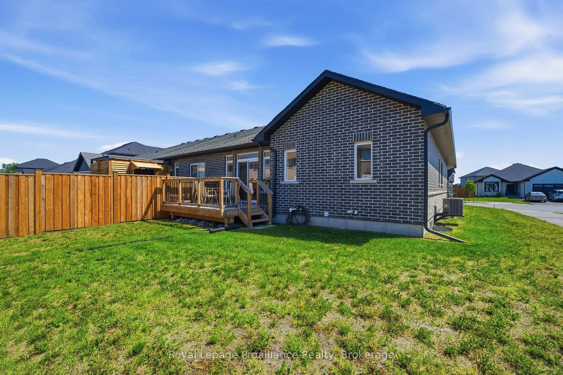 Photo 44 of 17 Raycroft Drive, Belleville, Thurlow Ward — HOMEH