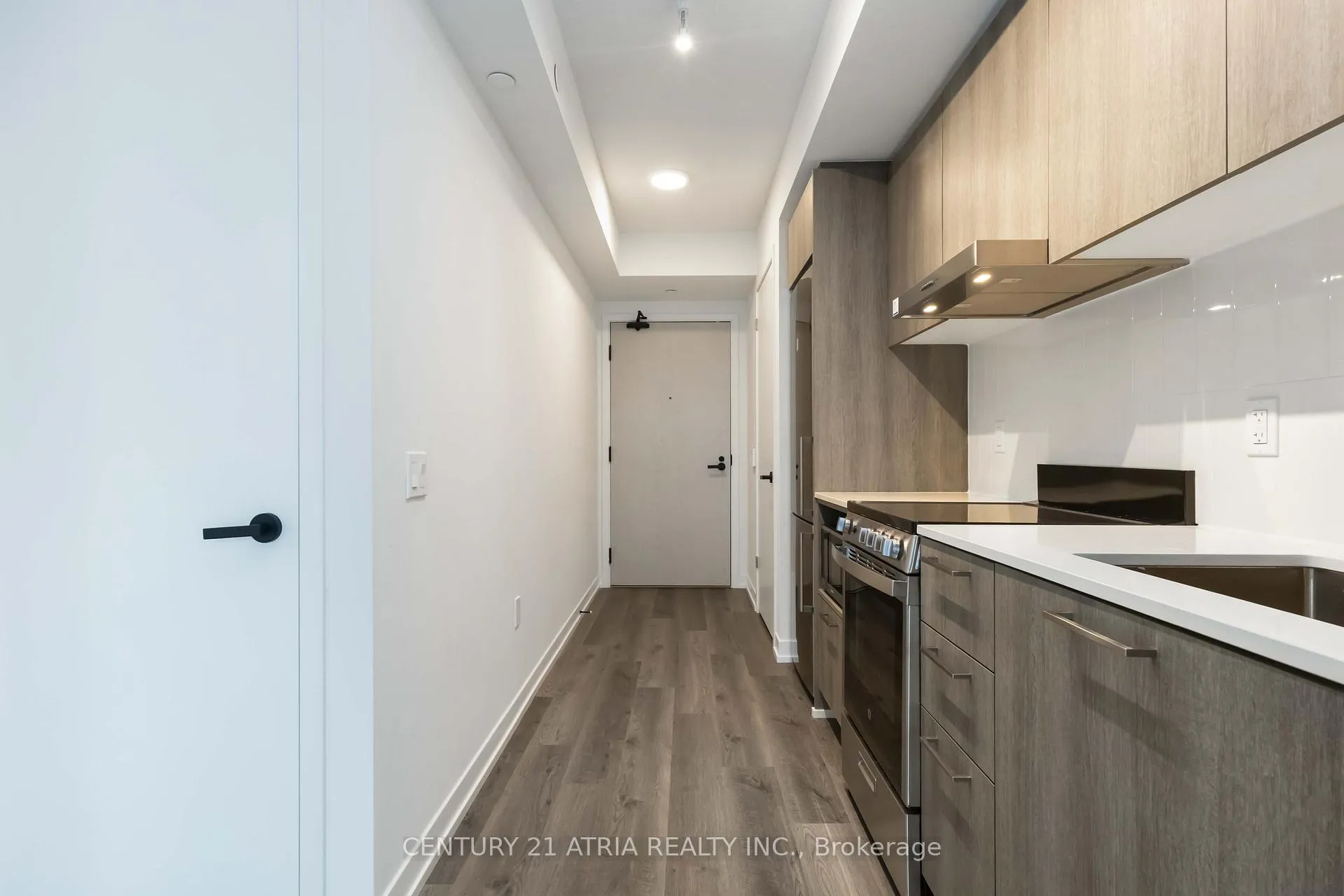 Photo 11 of Unit 4002, 195 Commerce Street, Vaughan, Vaughan Corporate Centre — HOMEH