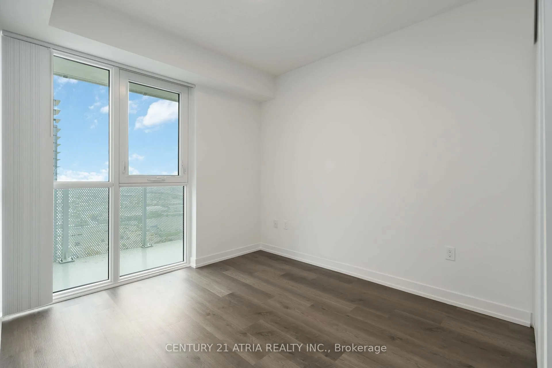 Photo 16 of Unit 4002, 195 Commerce Street, Vaughan, Vaughan Corporate Centre — HOMEH