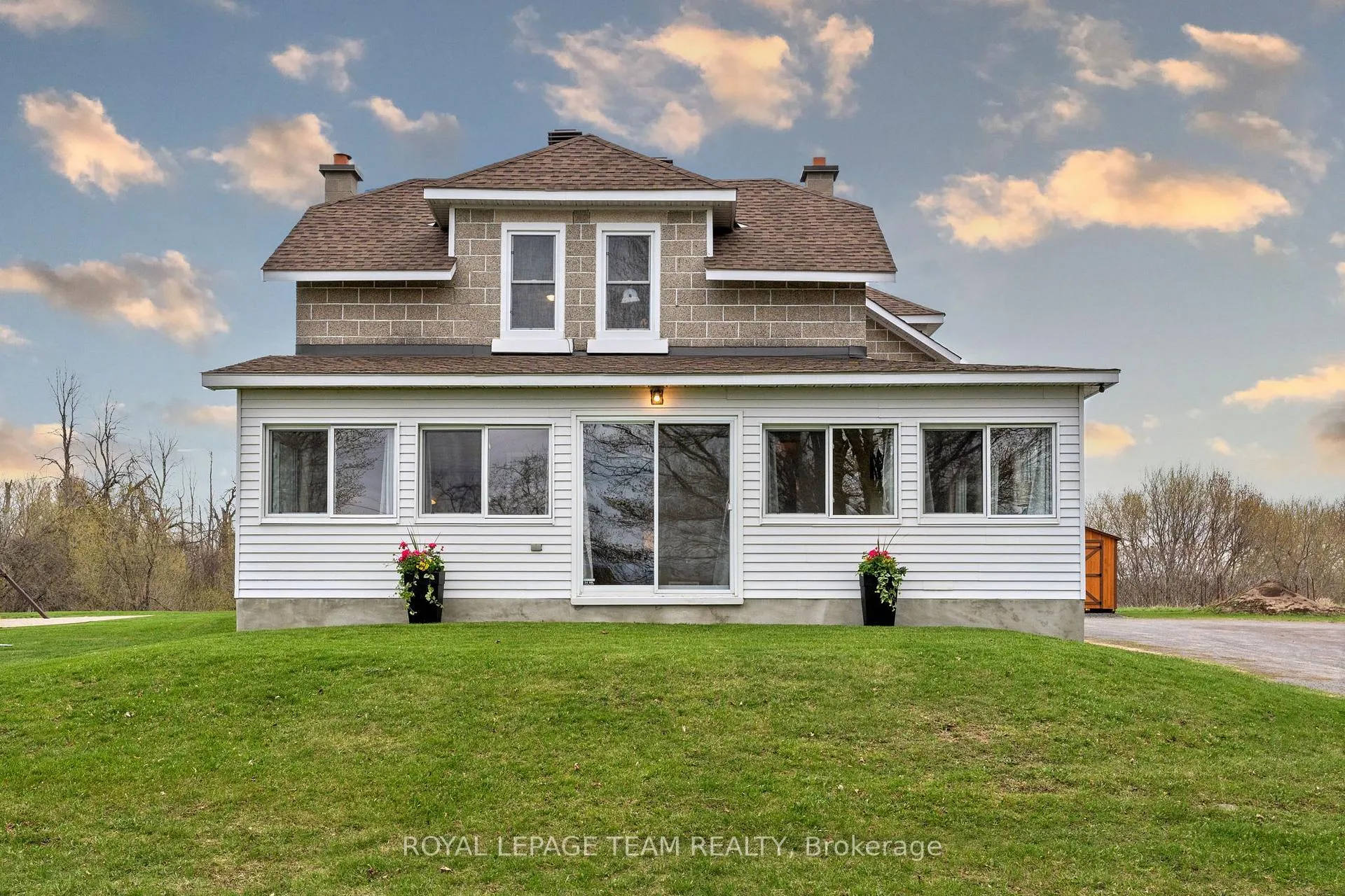Photo 2 of 5349 Bowesville Road, Ottawa, Riverside South — HOMEH