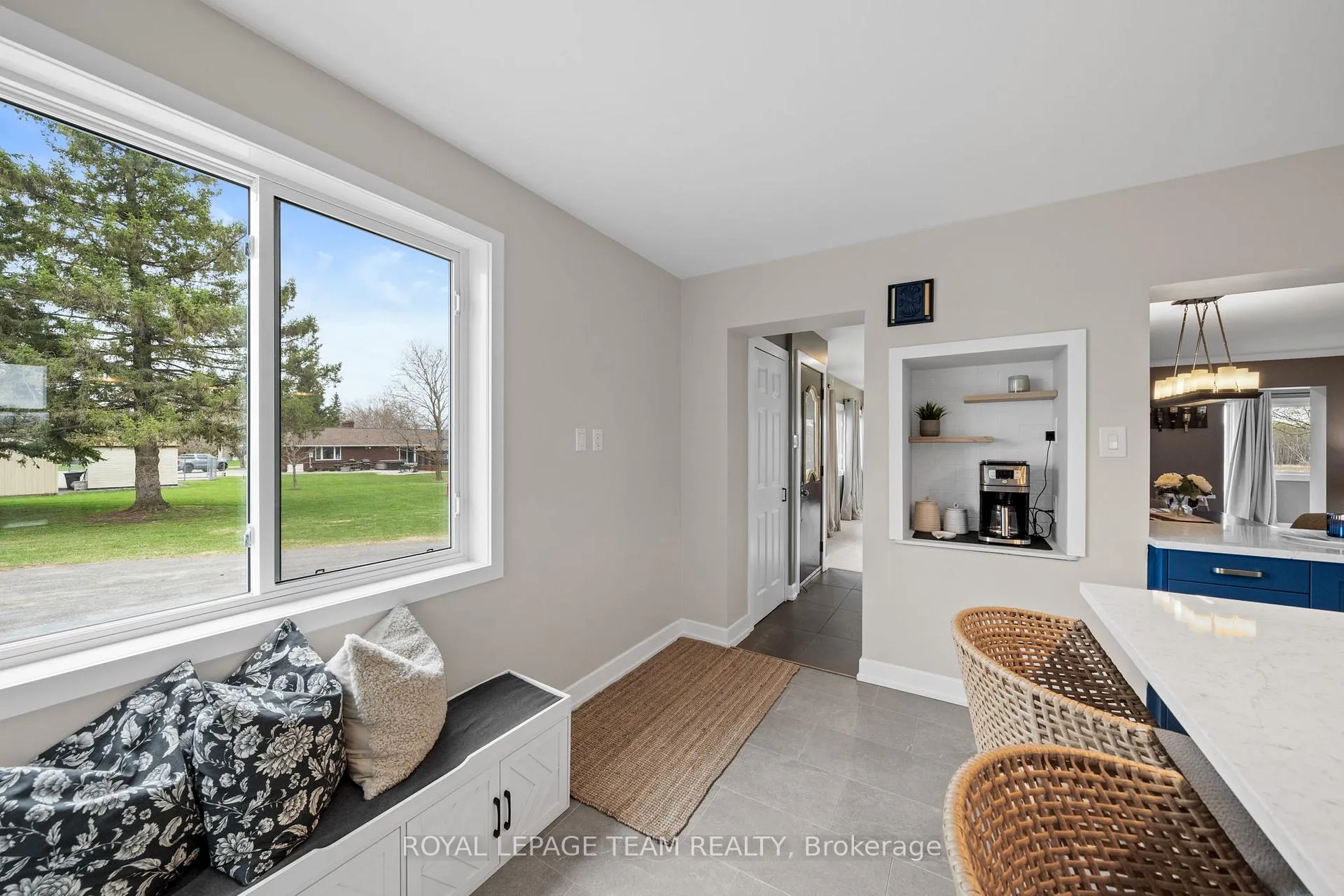 Photo 5 of 5349 Bowesville Road, Ottawa, Riverside South — HOMEH