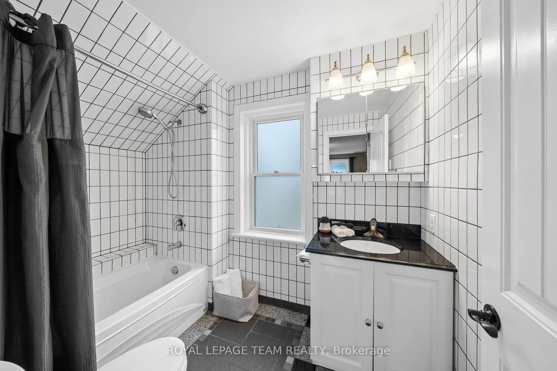 Photo 31 of 5349 Bowesville Road, Ottawa, Riverside South — HOMEH