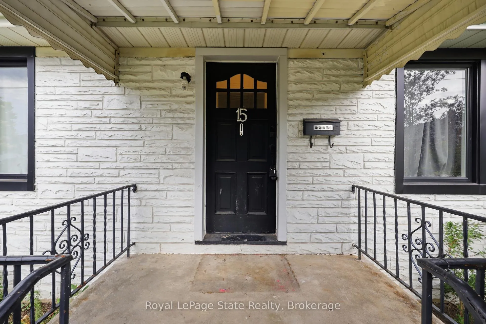 Photo 28 of 15 West 1st Street, Hamilton, Bonnington — HOMEH