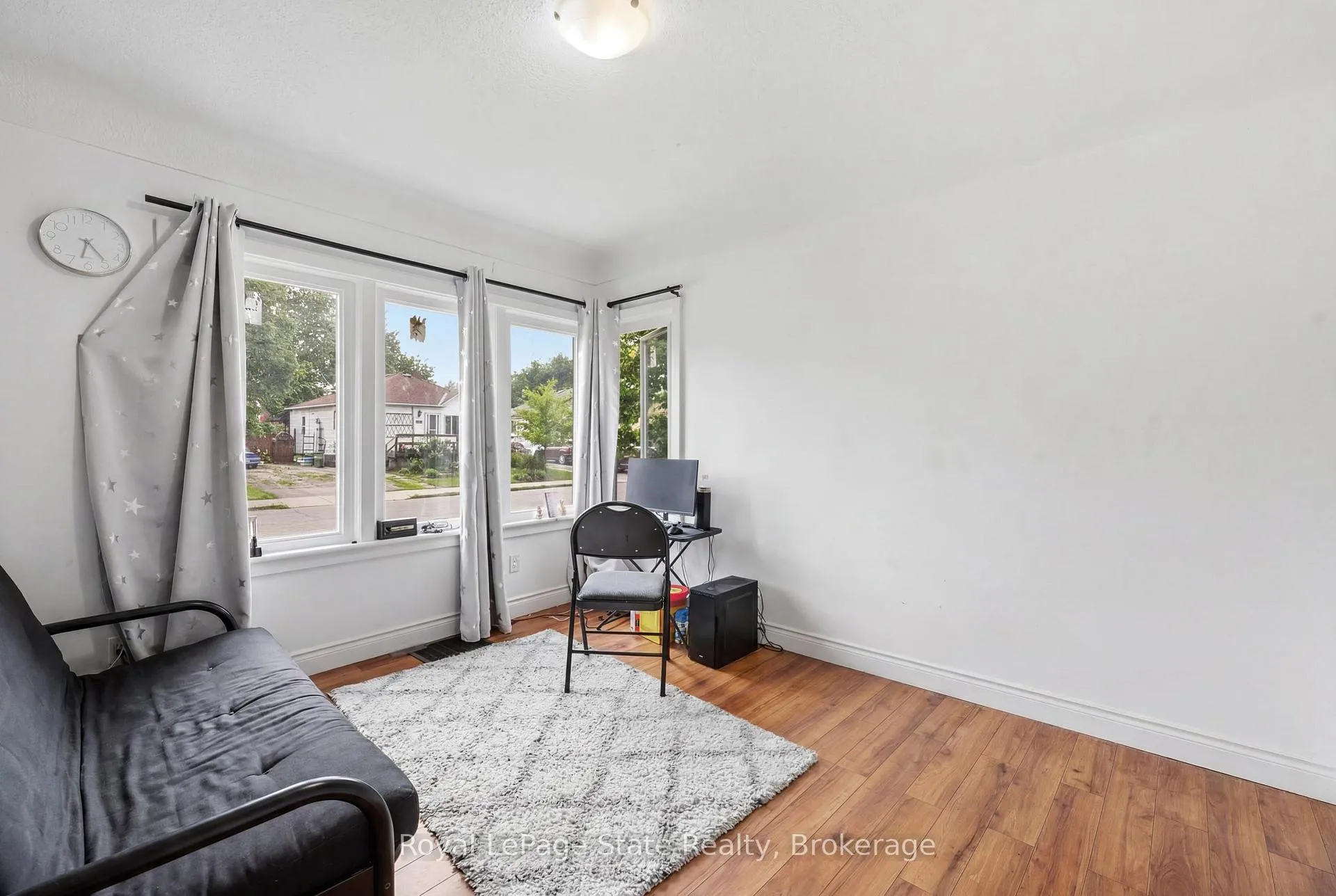 Photo 31 of 15 West 1st Street, Hamilton, Bonnington — HOMEH