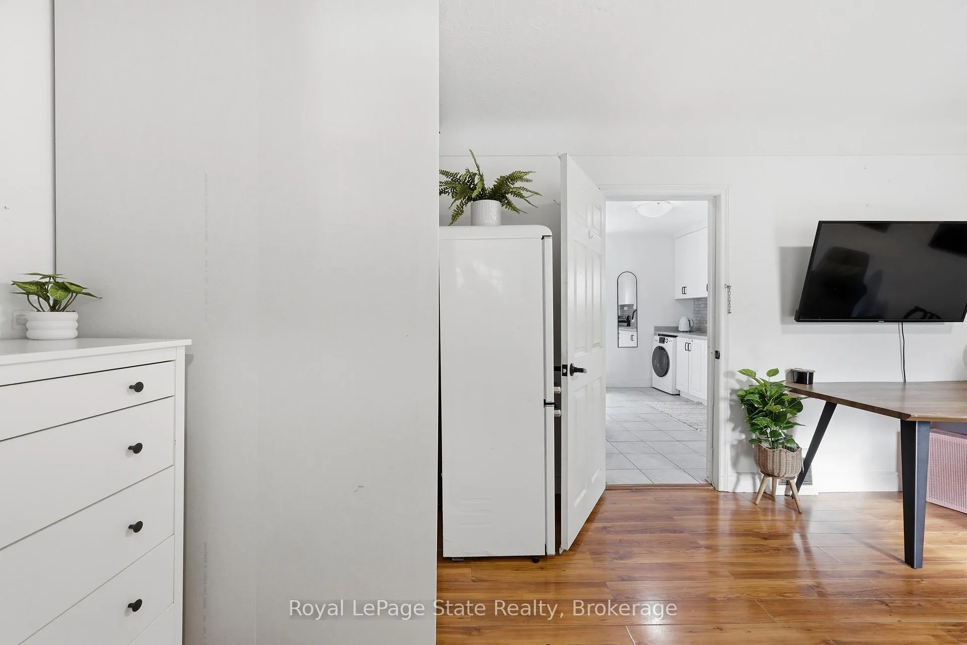 Photo 38 of 15 West 1st Street, Hamilton, Bonnington — HOMEH