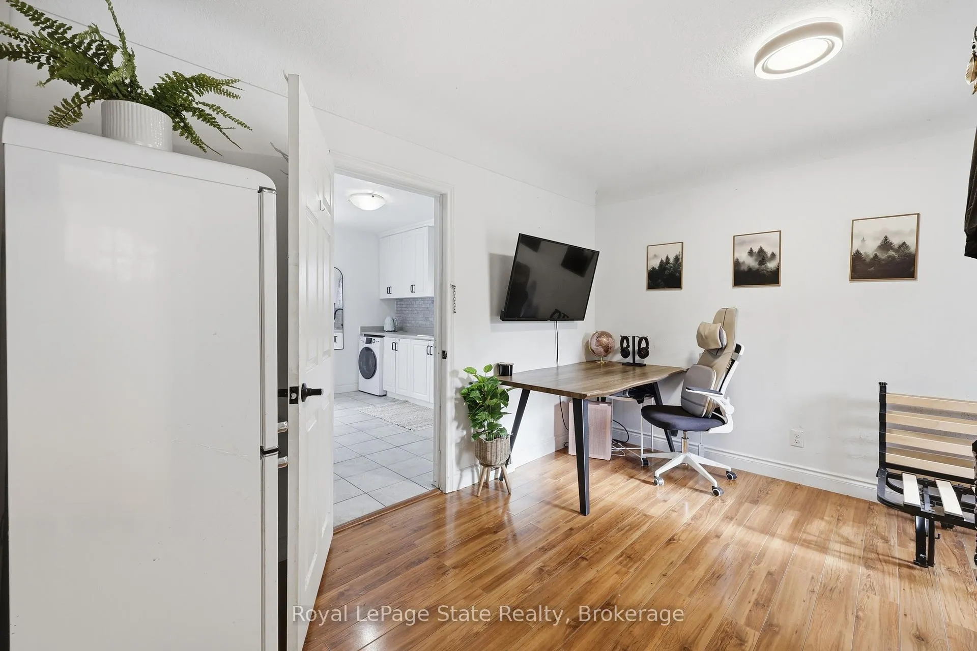 Photo 39 of 15 West 1st Street, Hamilton, Bonnington — HOMEH