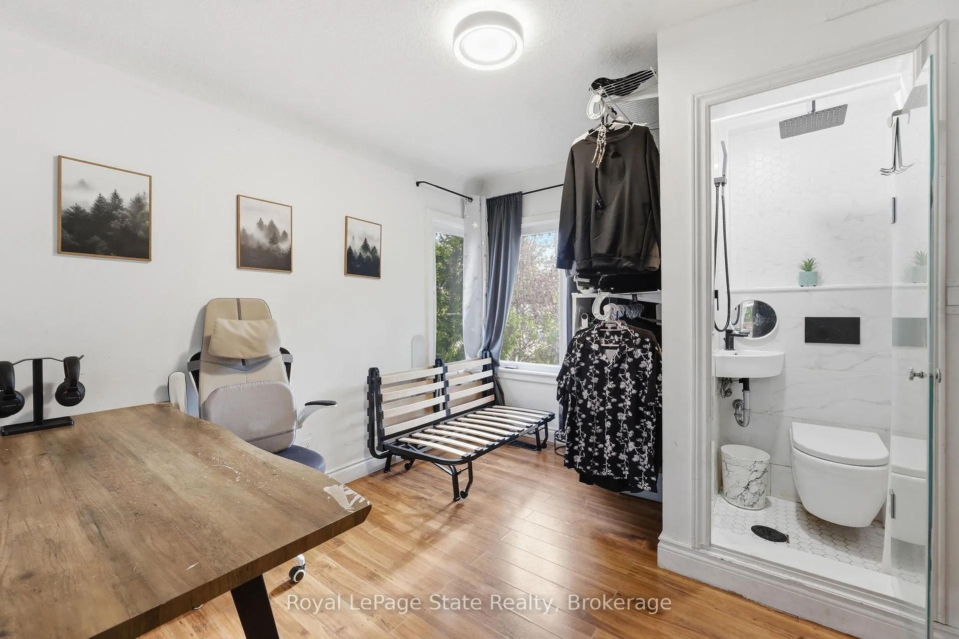 Photo 42 of 15 West 1st Street, Hamilton, Bonnington — HOMEH