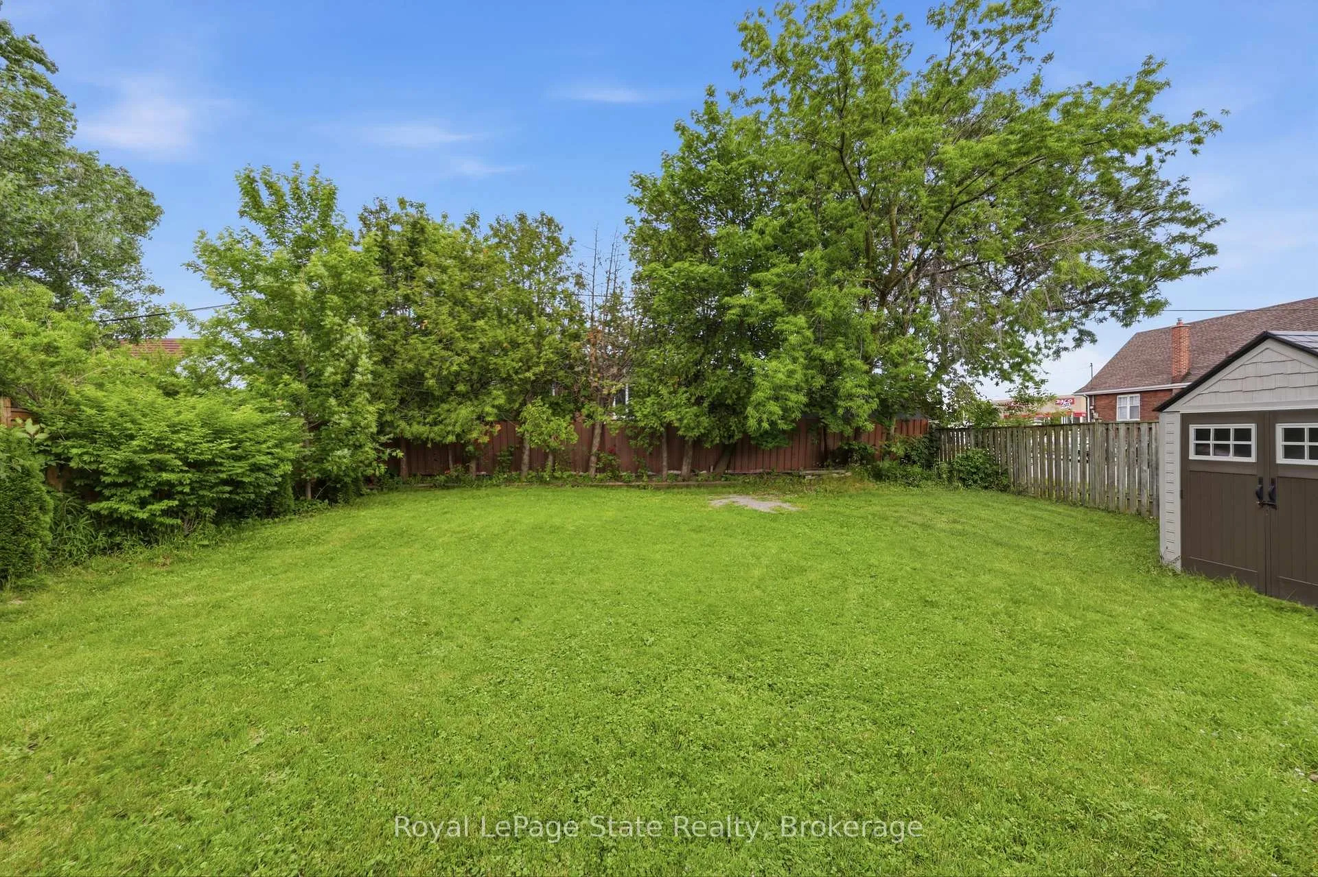 Photo 55 of 15 West 1st Street, Hamilton, Bonnington — HOMEH