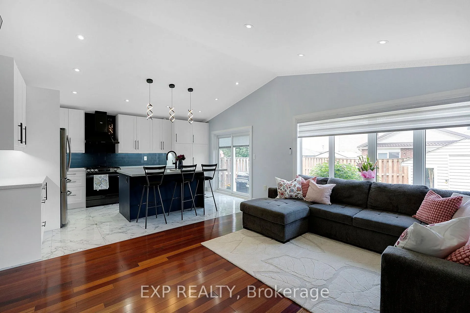 Photo 12 of 7295 Bread Fruit Lane, Mississauga, Lisgar — HOMEH