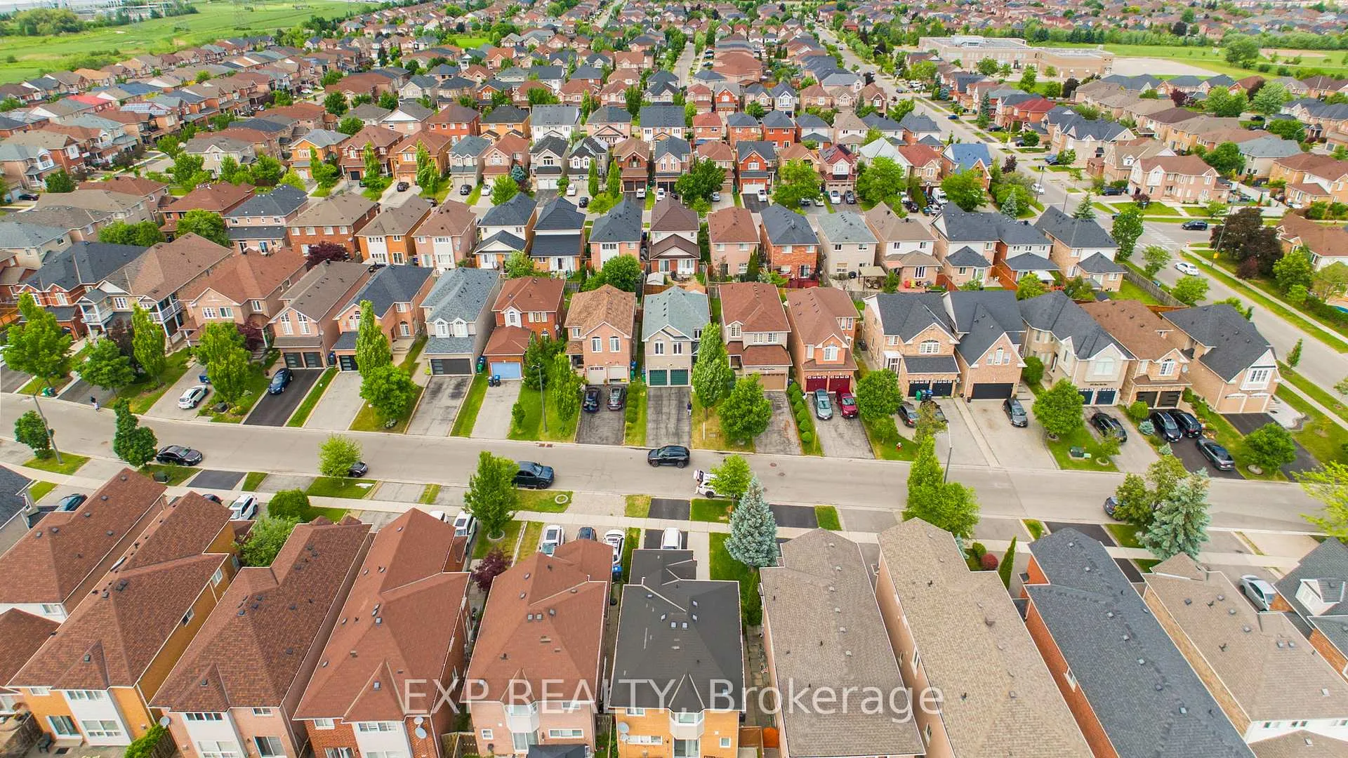 Photo 33 of 7295 Bread Fruit Lane, Mississauga, Lisgar — HOMEH