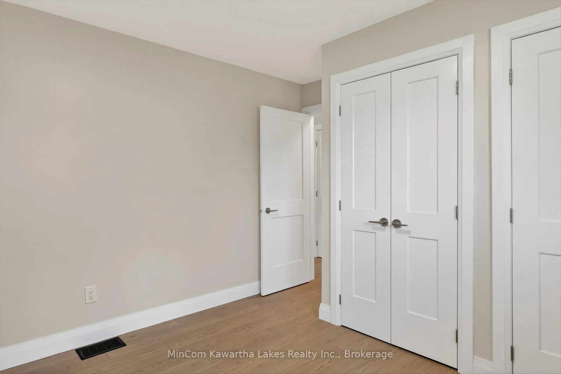 Photo 17 of 829 Orpington Road, Peterborough, Otonabee Ward 1 — HOMEH