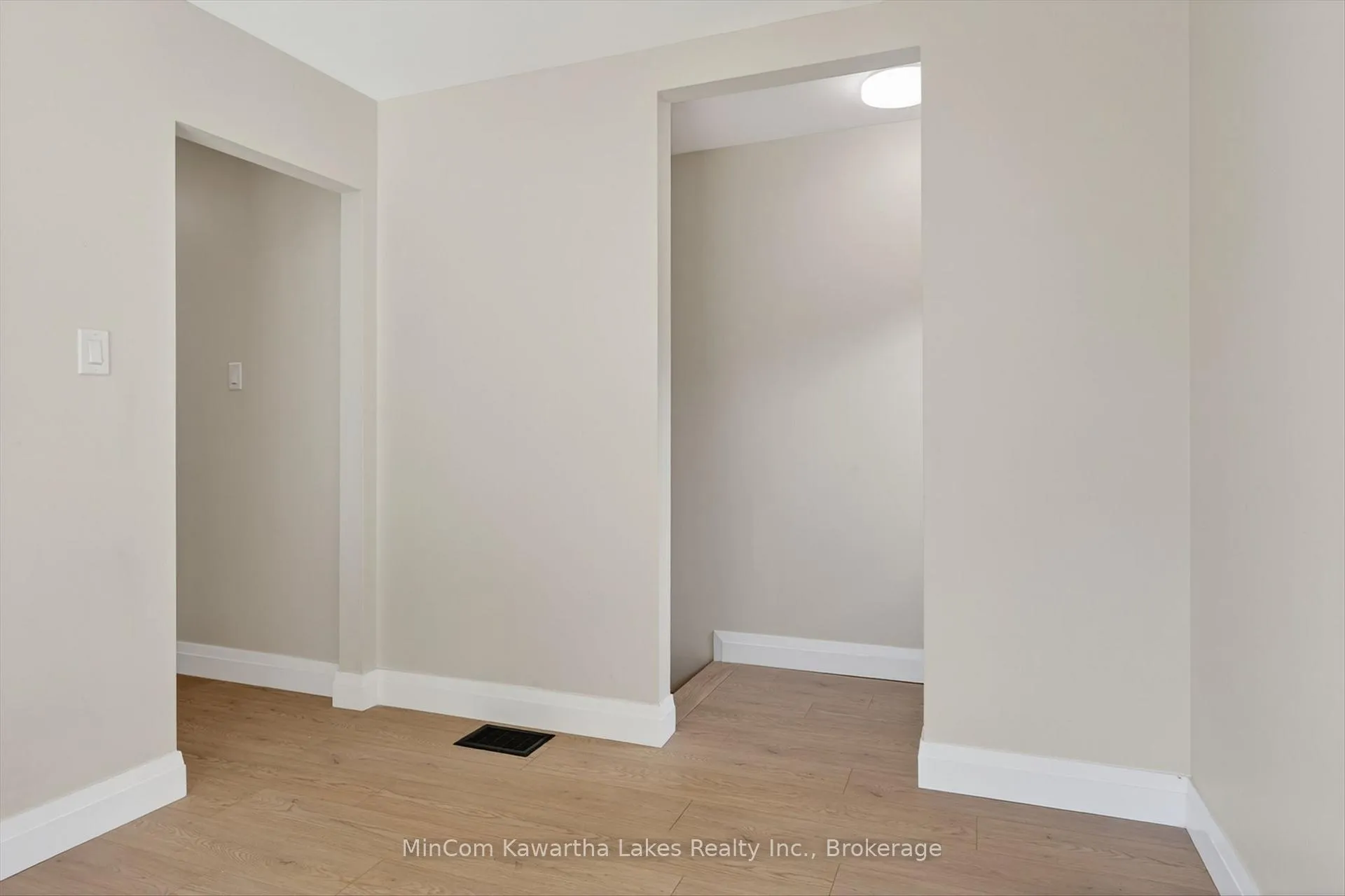 Photo 23 of 829 Orpington Road, Peterborough, Otonabee Ward 1 — HOMEH