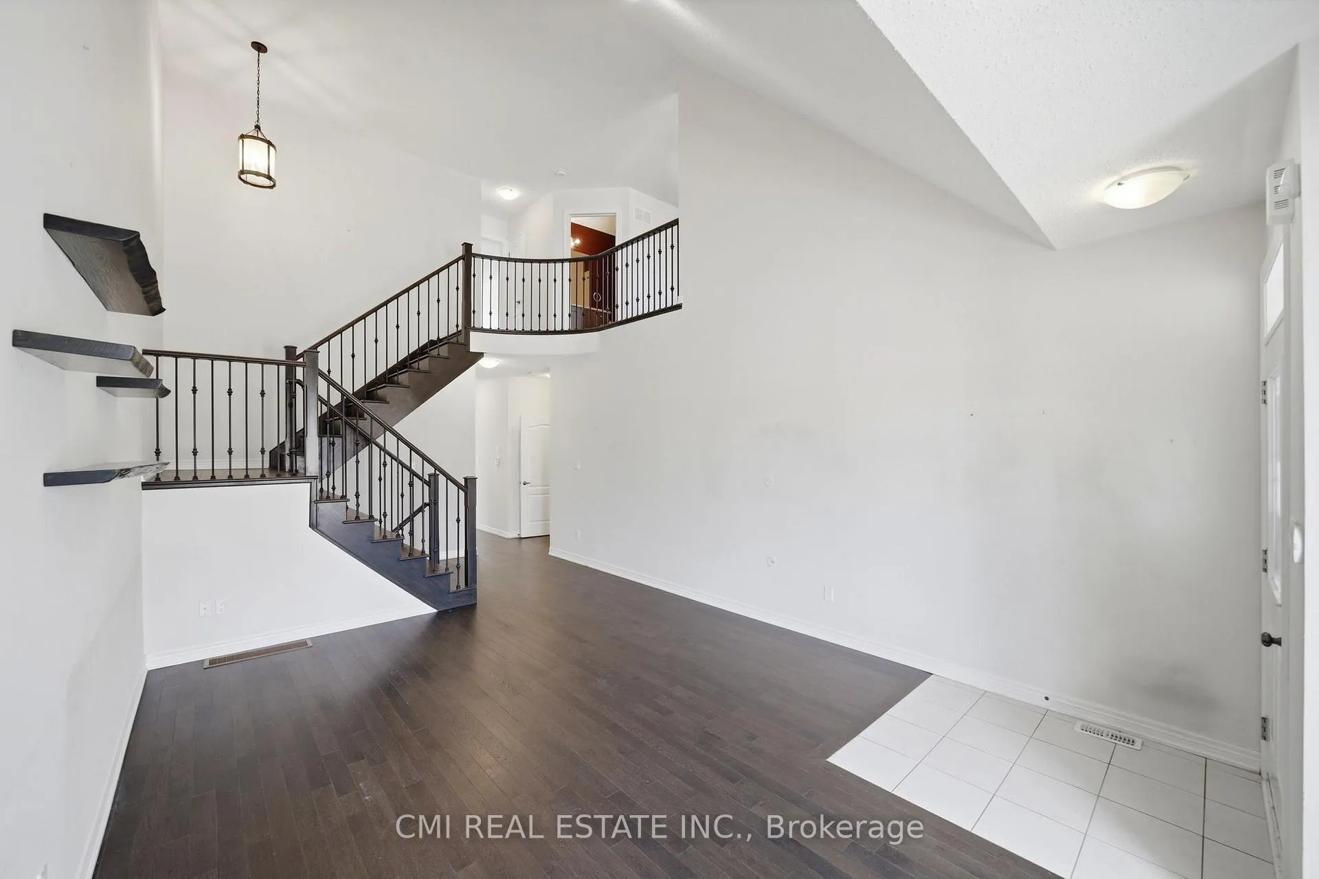 Photo 7 of Unit 83, 56 Seedhouse Road, Brampton, Sandringham-Wellington — HOMEH