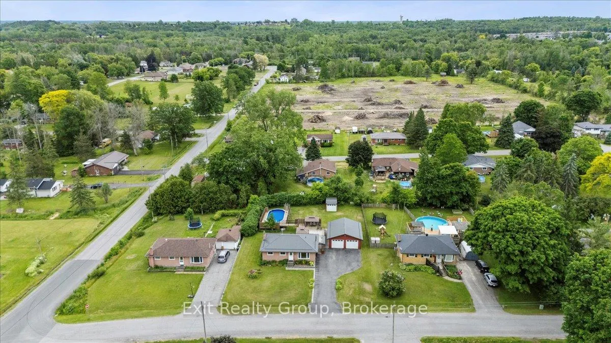 Photo 38 of 29 Barry Road, Quinte West, Murray Ward — HOMEH