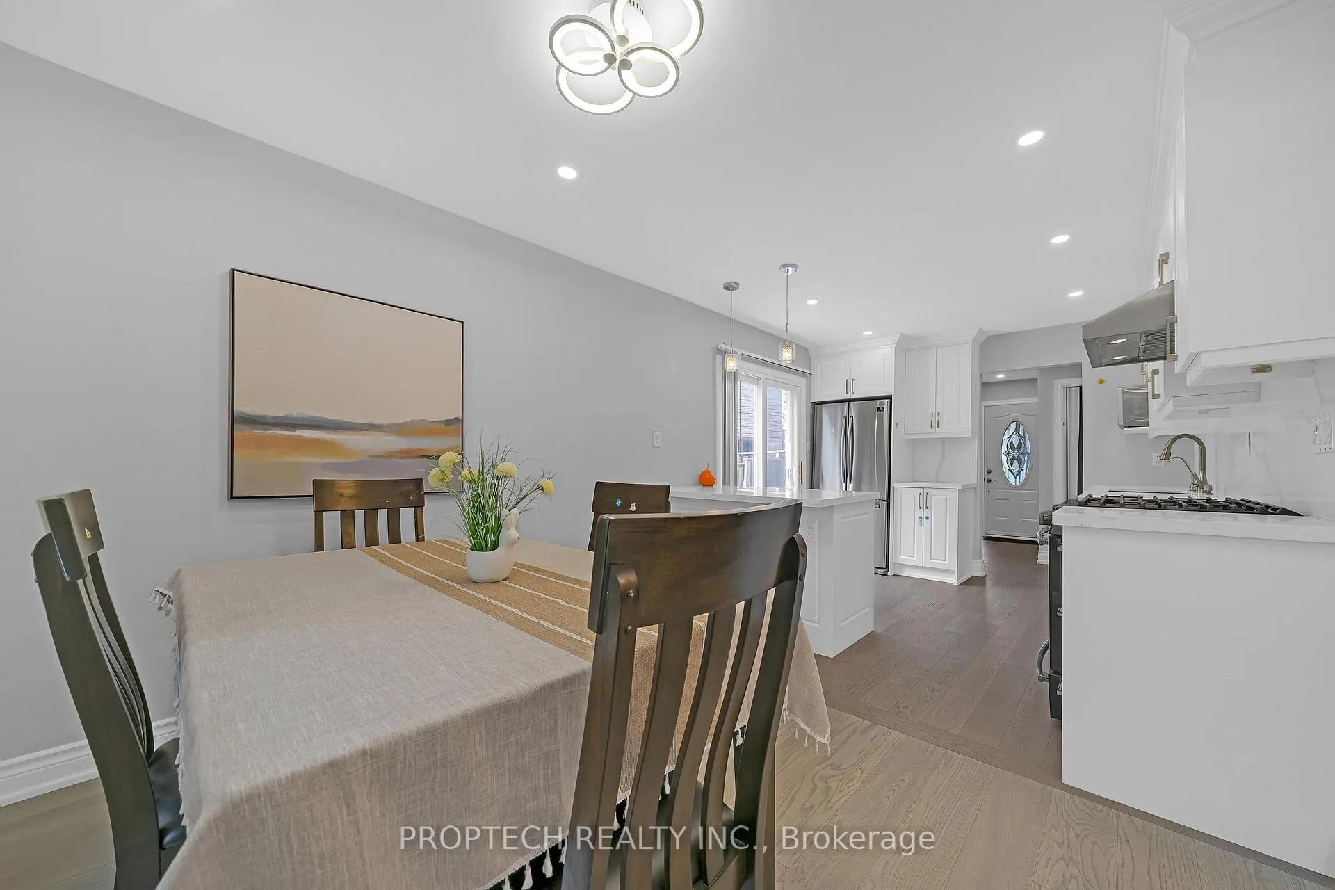 Photo 9 of 19 Clydesdale Road, Markham, Milliken Mills West — HOMEH