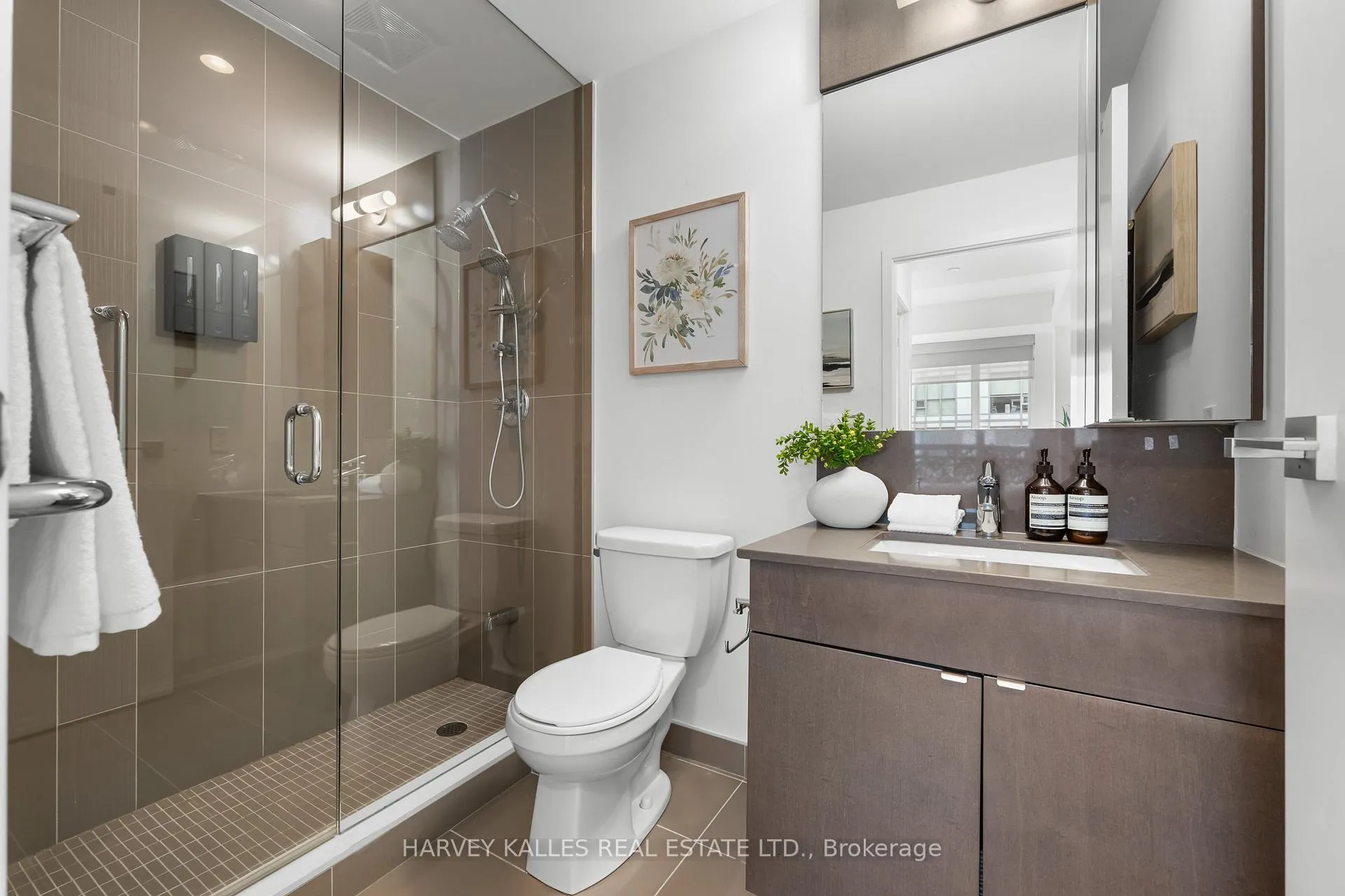 Photo 14 of Unit 2820, 98 Lillian Street, Toronto, Mount Pleasant West — HOMEH