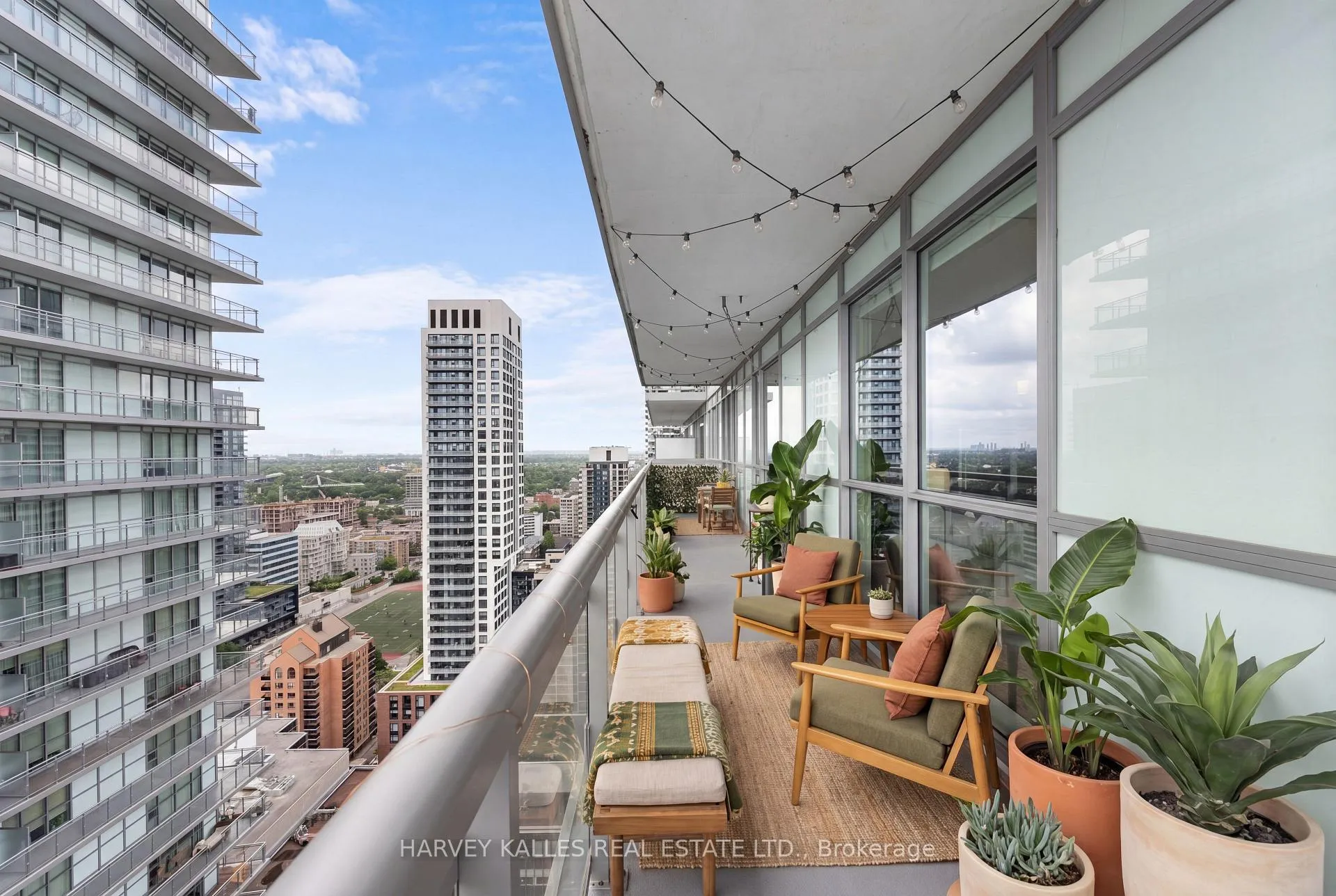 Photo 23 of Unit 2820, 98 Lillian Street, Toronto, Mount Pleasant West — HOMEH
