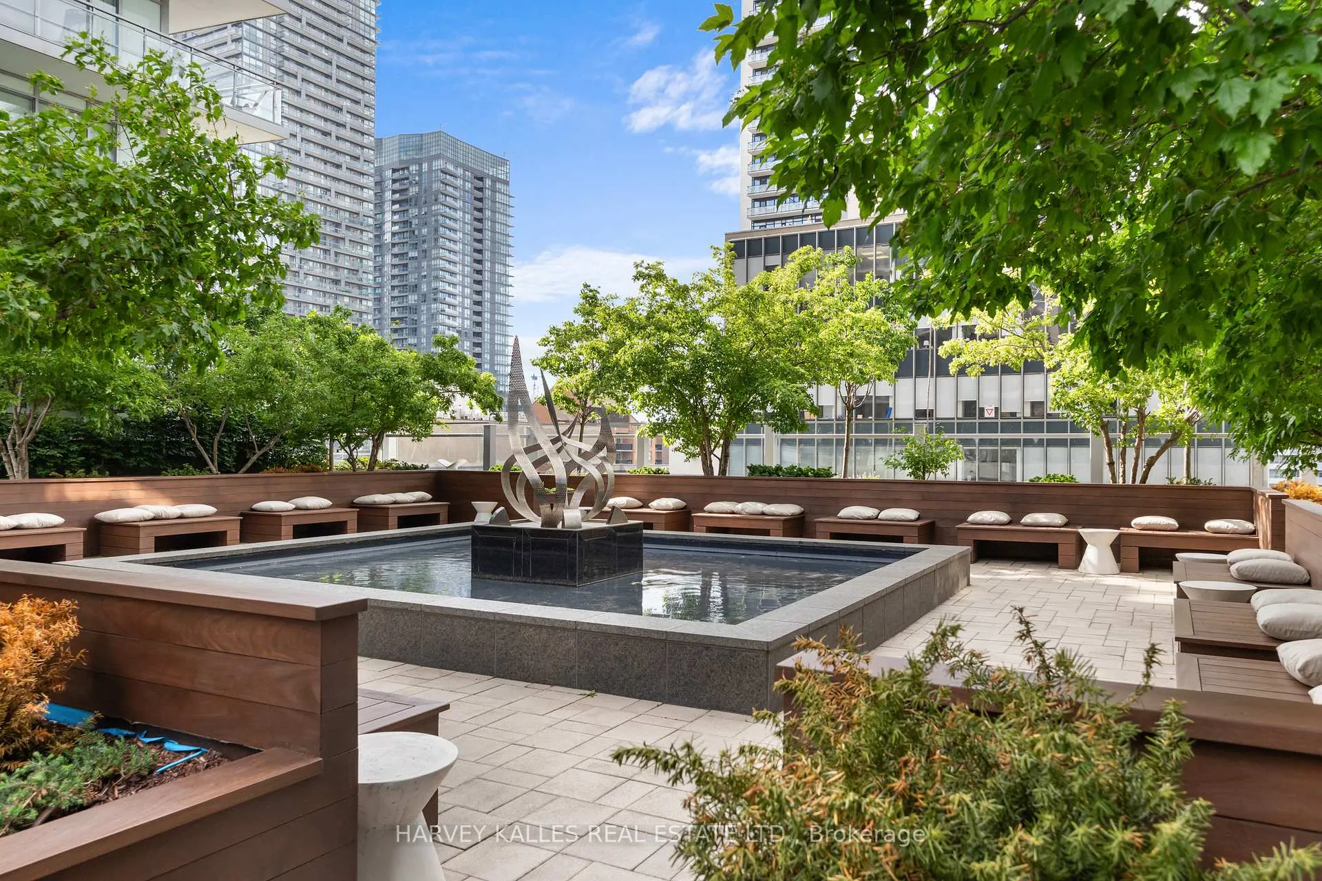 Photo 41 of Unit 2820, 98 Lillian Street, Toronto, Mount Pleasant West — HOMEH