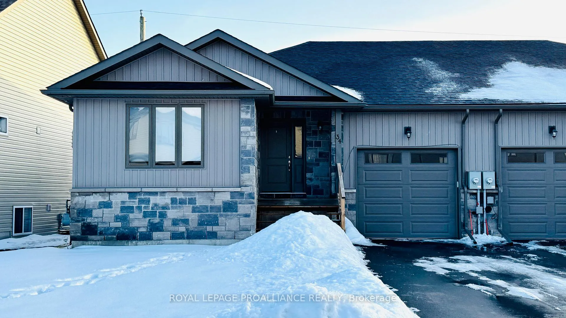 Photo 1 of 34 Rabbit Road, Brighton, Rural Brighton — HOMEH