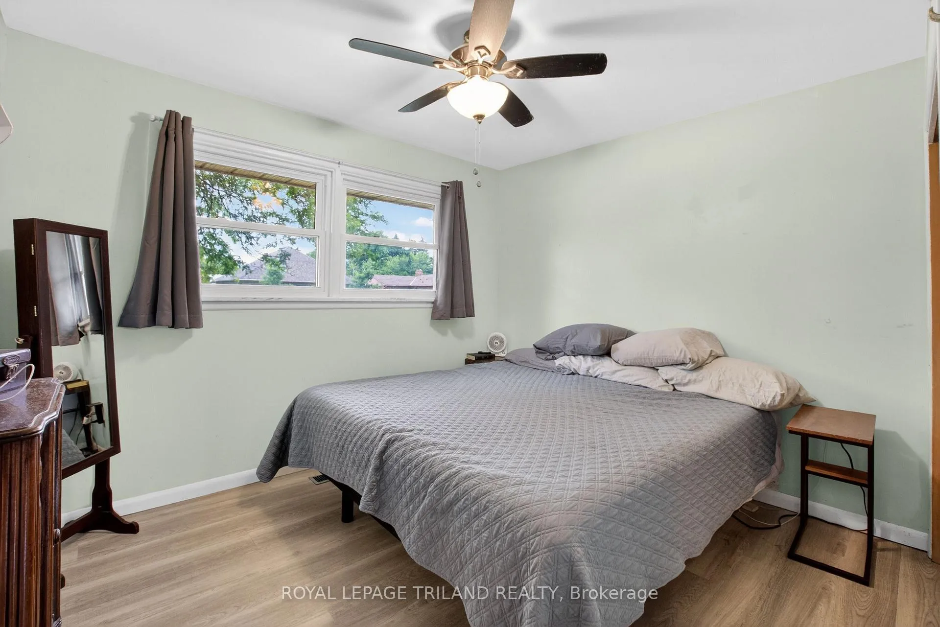 Photo 32 of 279 Forest Avenue, St. Thomas — HOMEH