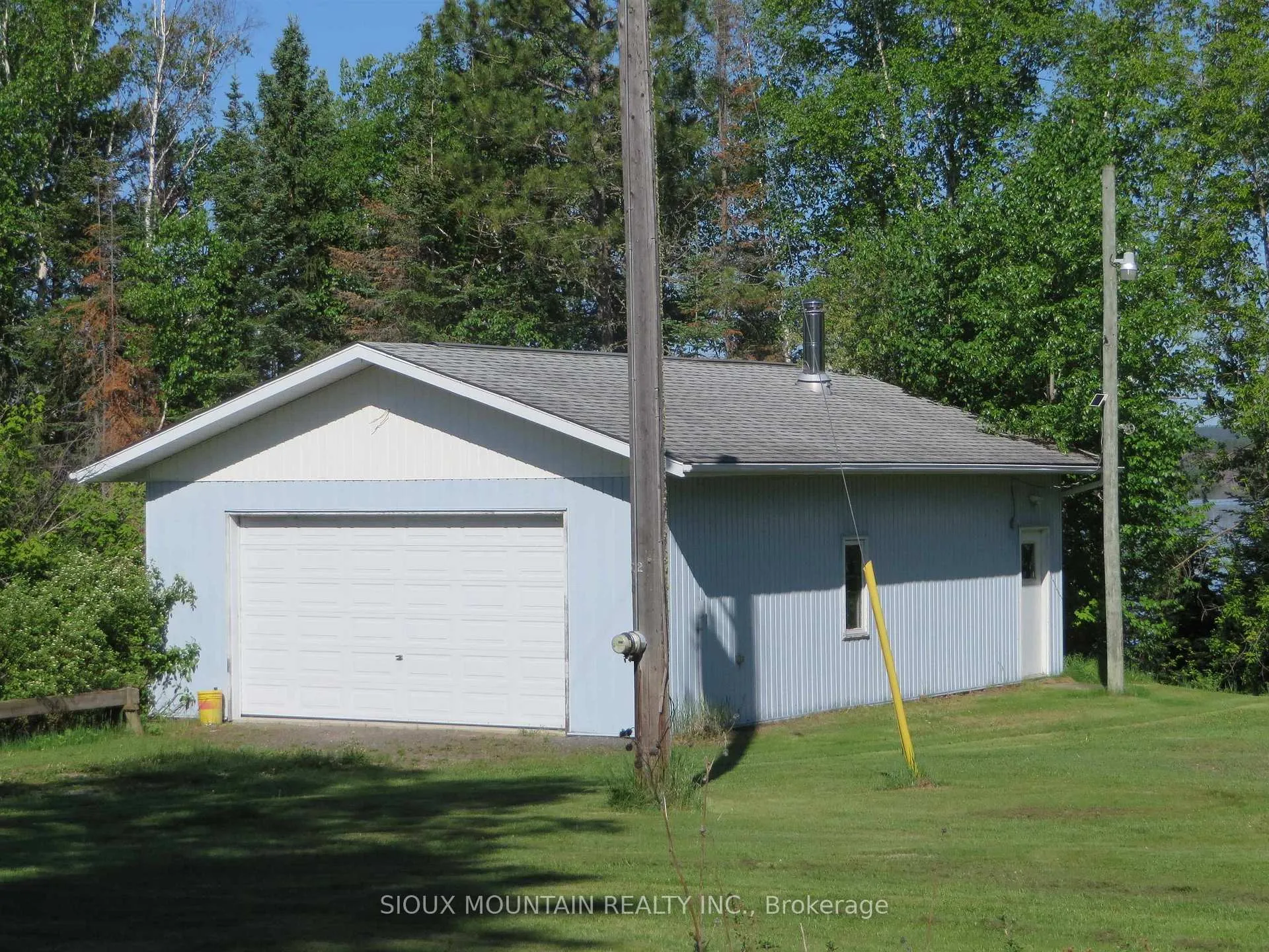 Photo 29 of 141 Forest Drive, Sioux Lookout — HOMEH