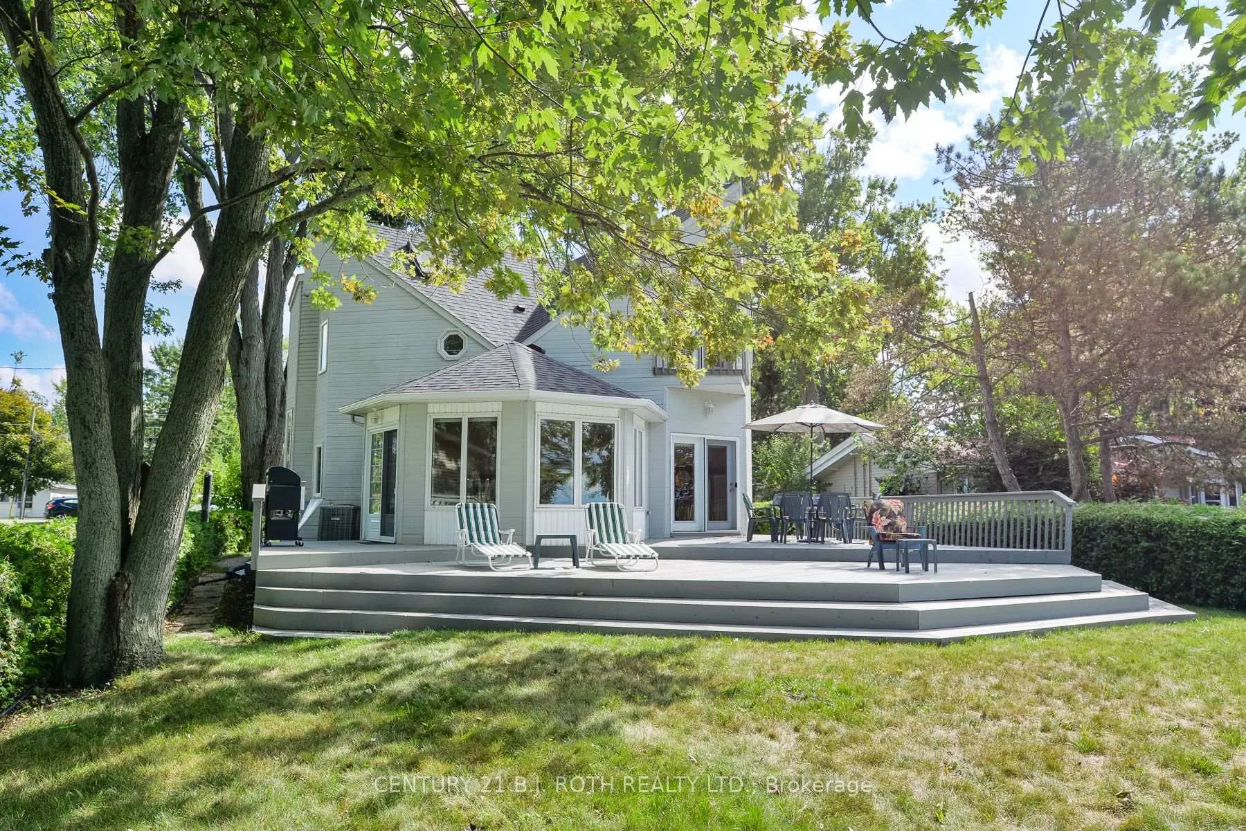 Photo 26 of 100 Lake Avenue, Ramara, Brechin — HOMEH