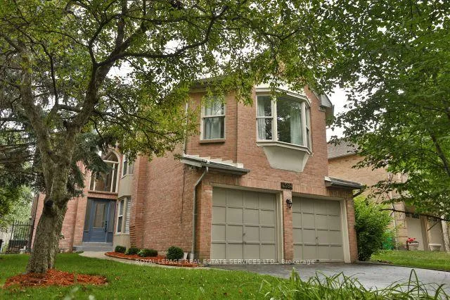 Front of 4584 Glastonbury Place