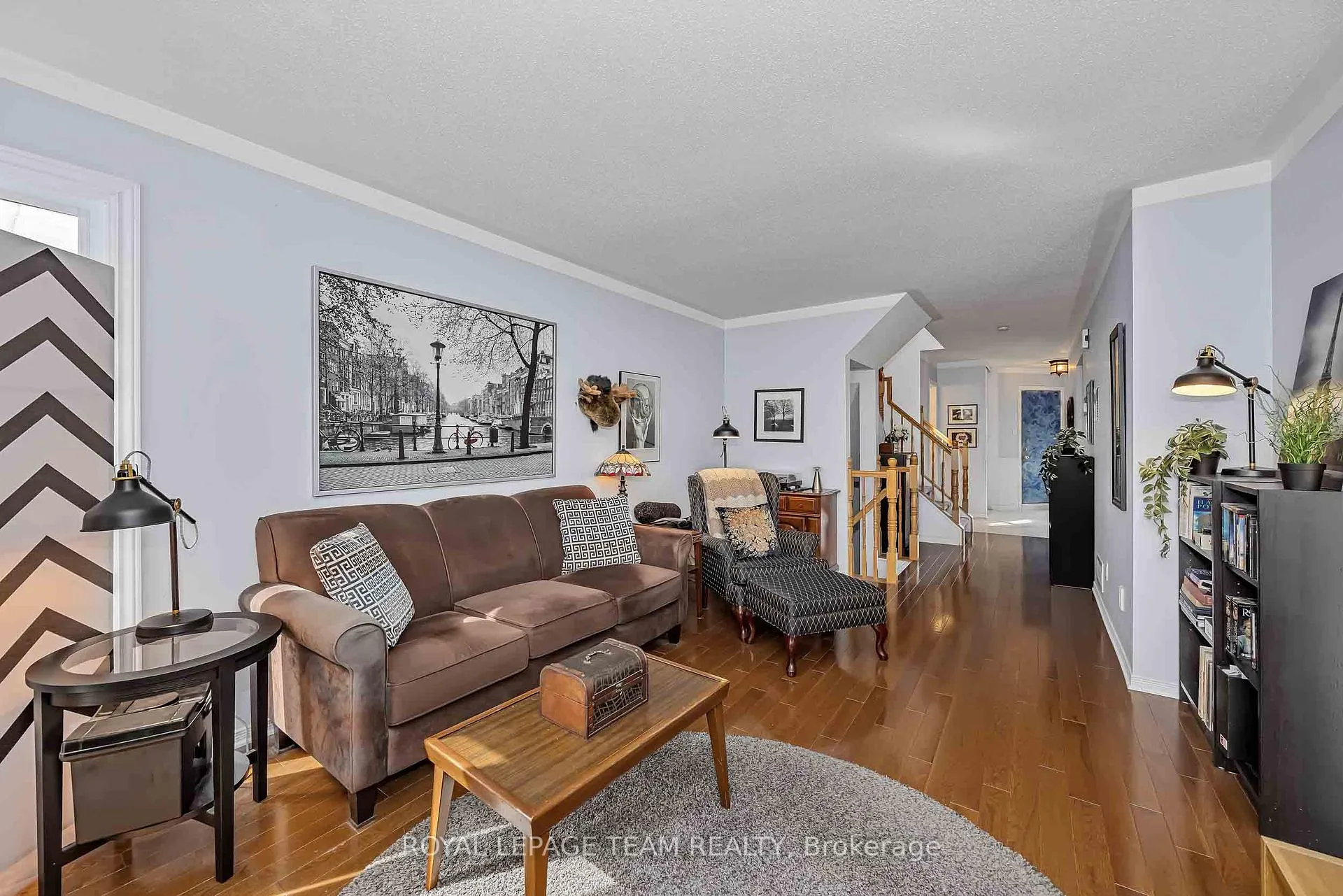 Photo 12 of 23 Roblyn Way, Ottawa, Barrhaven East — HOMEH