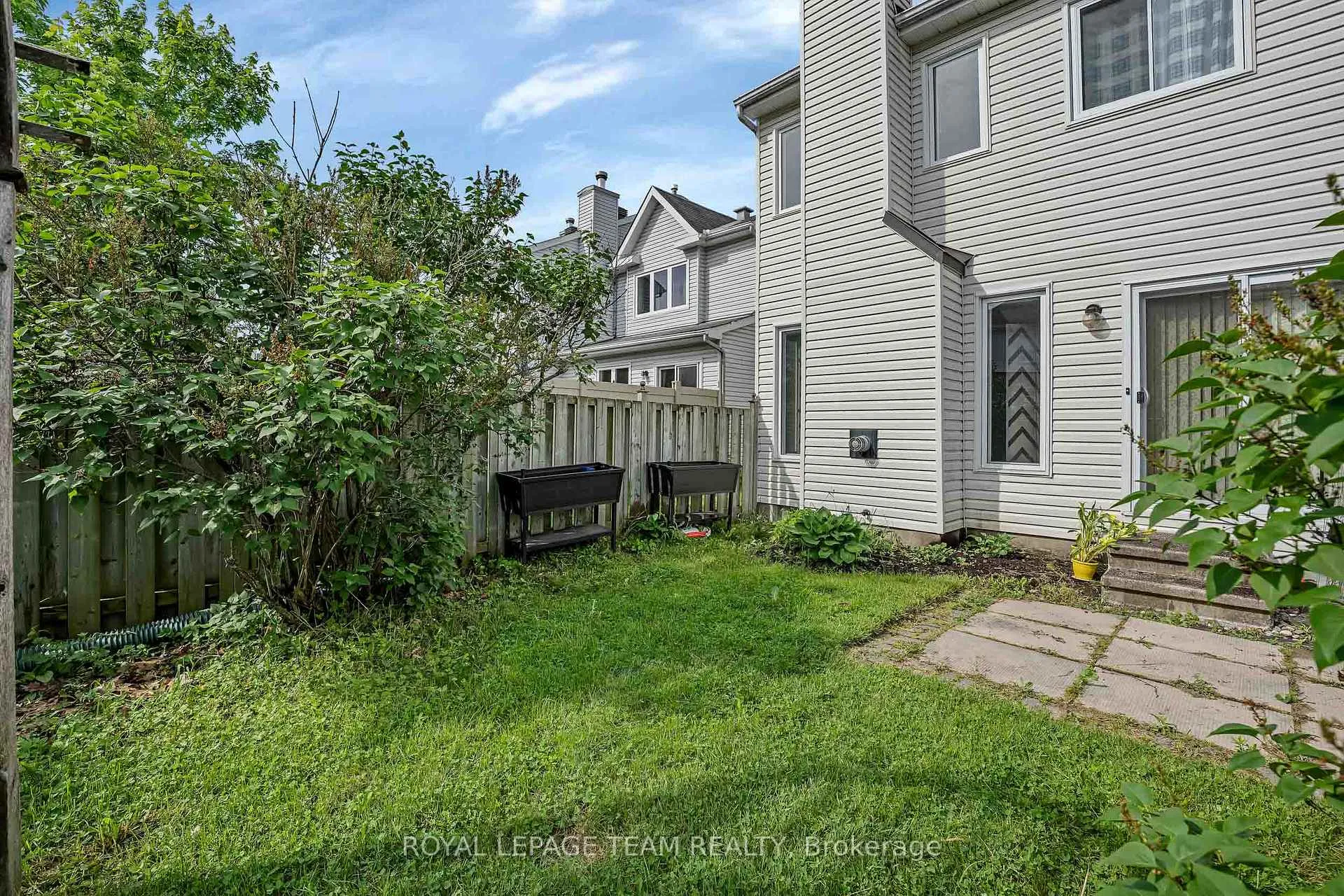 Photo 35 of 23 Roblyn Way, Ottawa, Barrhaven East — HOMEH