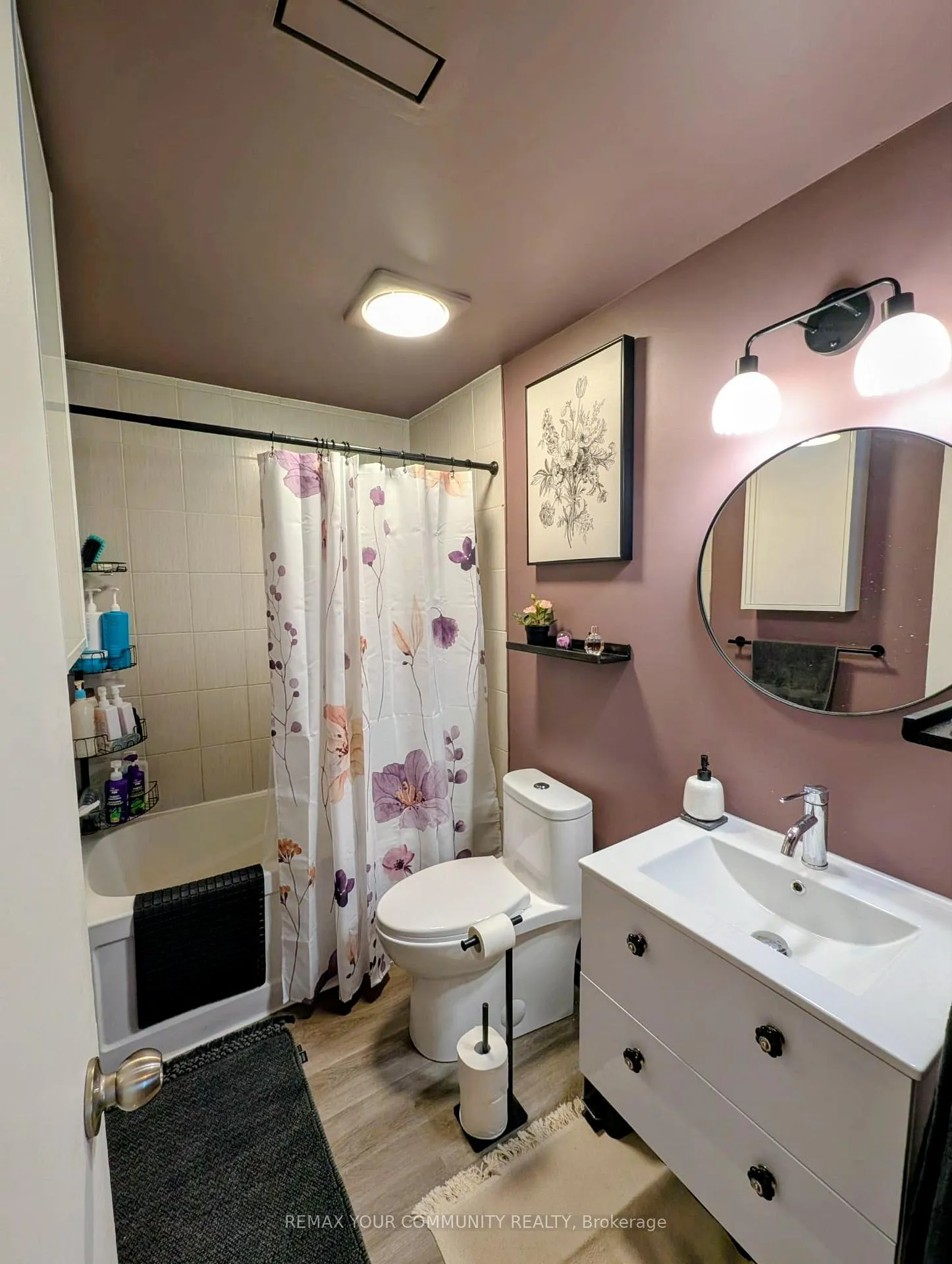 Photo 16 of 507 Pineview Gardens, Shelburne — HOMEH