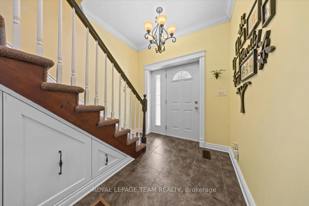 Photo 3 of 28 Perth Street, Elizabethtown-Kitley, Elizabethtown Kitley (Old Kitley) Twp — HOMEH
